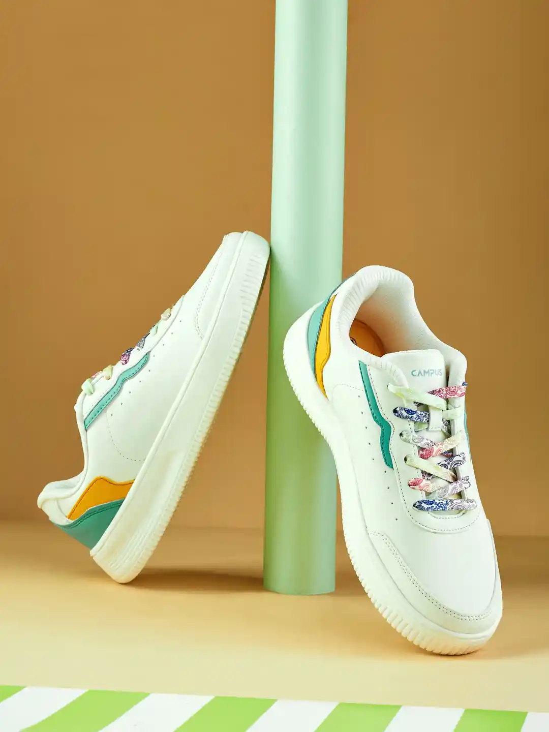 Ogl Shoes White Pink Black Women's Black PU Running Shoes