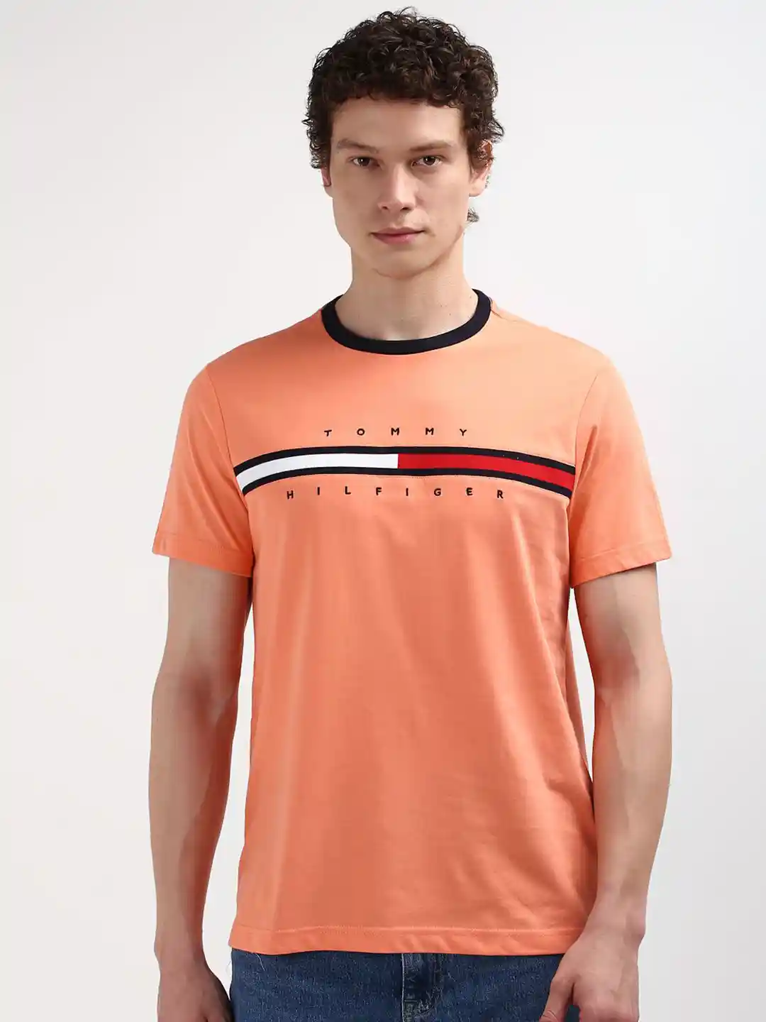 Tommy Hilfiger Men Solid Round Neck Pure Cotton T-shirt
