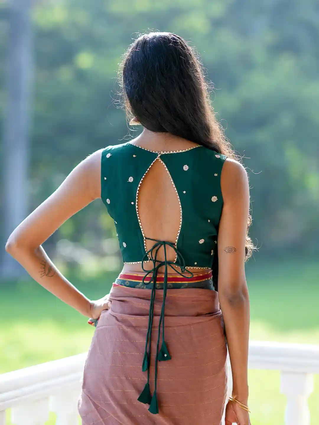 Buy Suta V Neck Sleeveless Embellished Non-Padded Saree Blouse