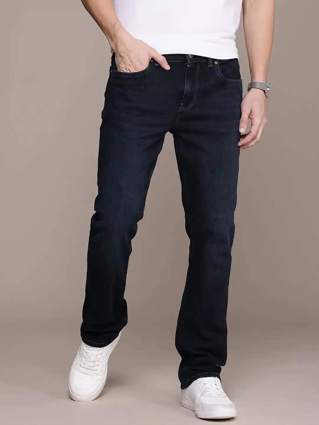 Buy Nautica Men Straight Fit Light Fade Stretchable Jeans Jeans