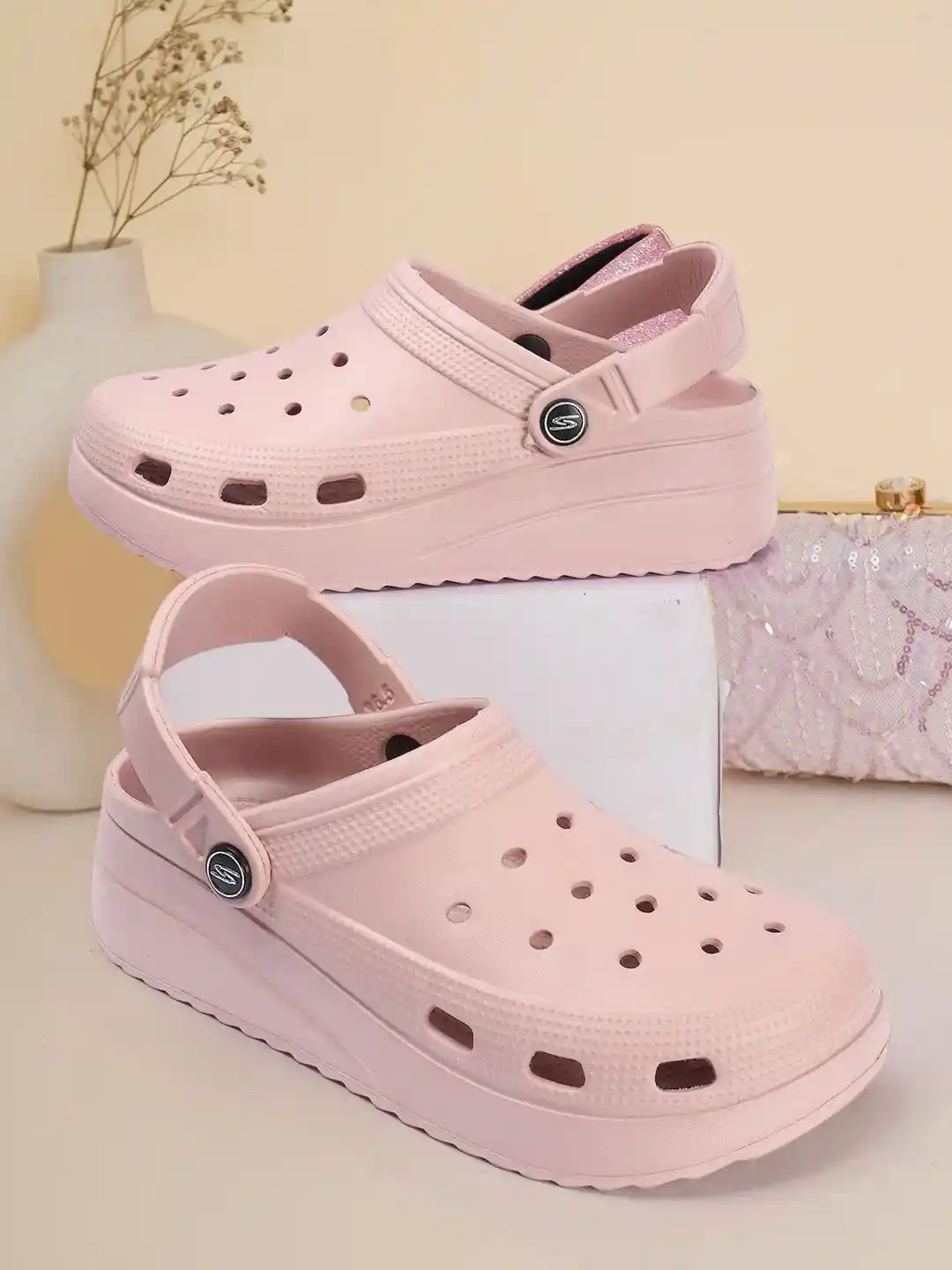 Buy The Roadster Lifestyle Co Women Textured Water Resistant Clogs