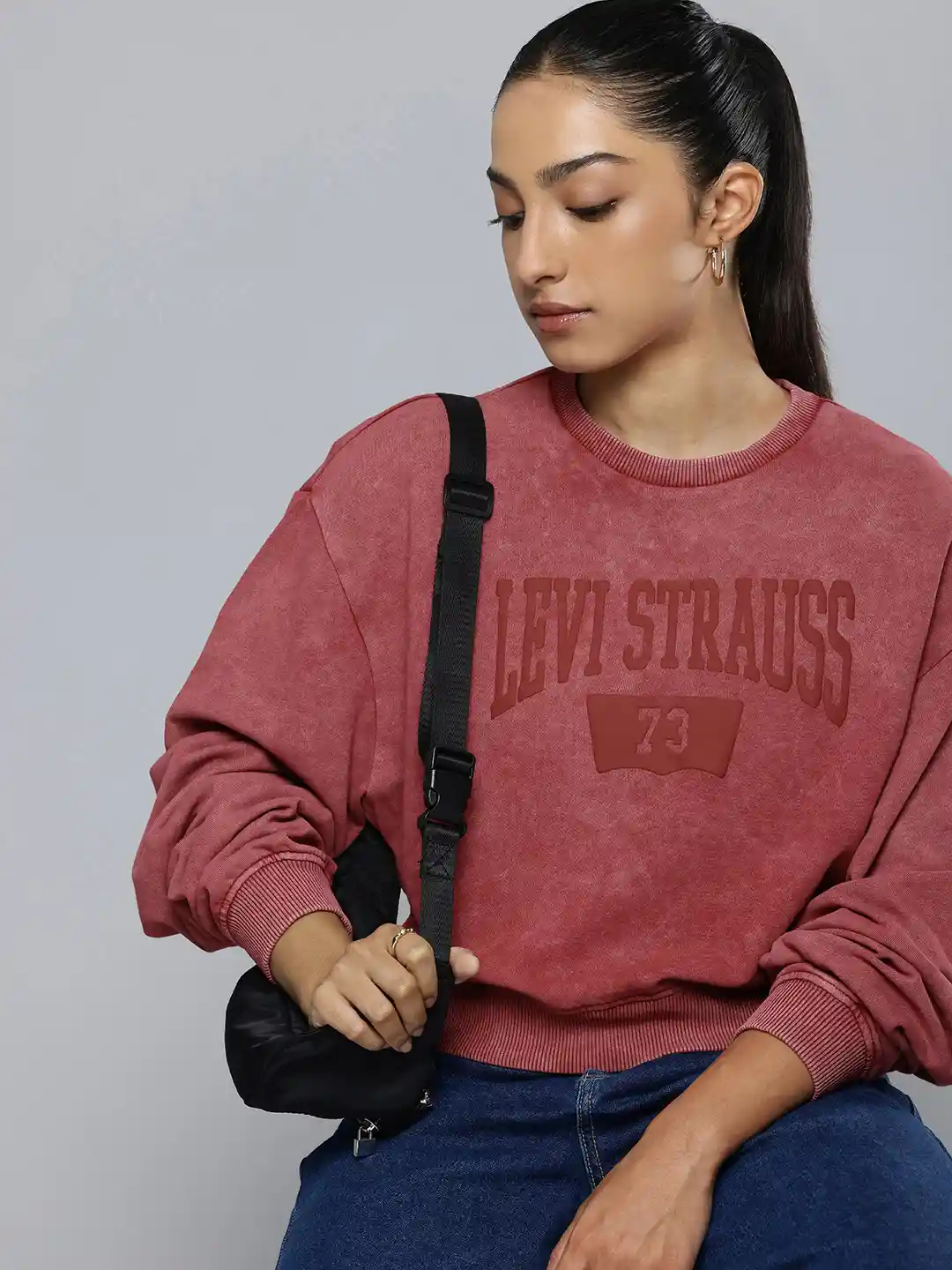 Crew Neck Levi's Red Sweatshirt Womens Buy Levis Brand Logo