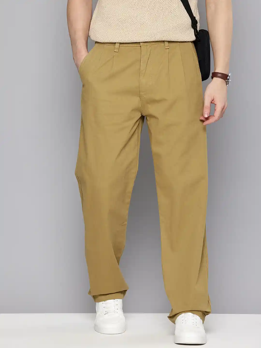 Buy Levis Men Pure Cotton Loose Straight Fit Pleated Chinos
