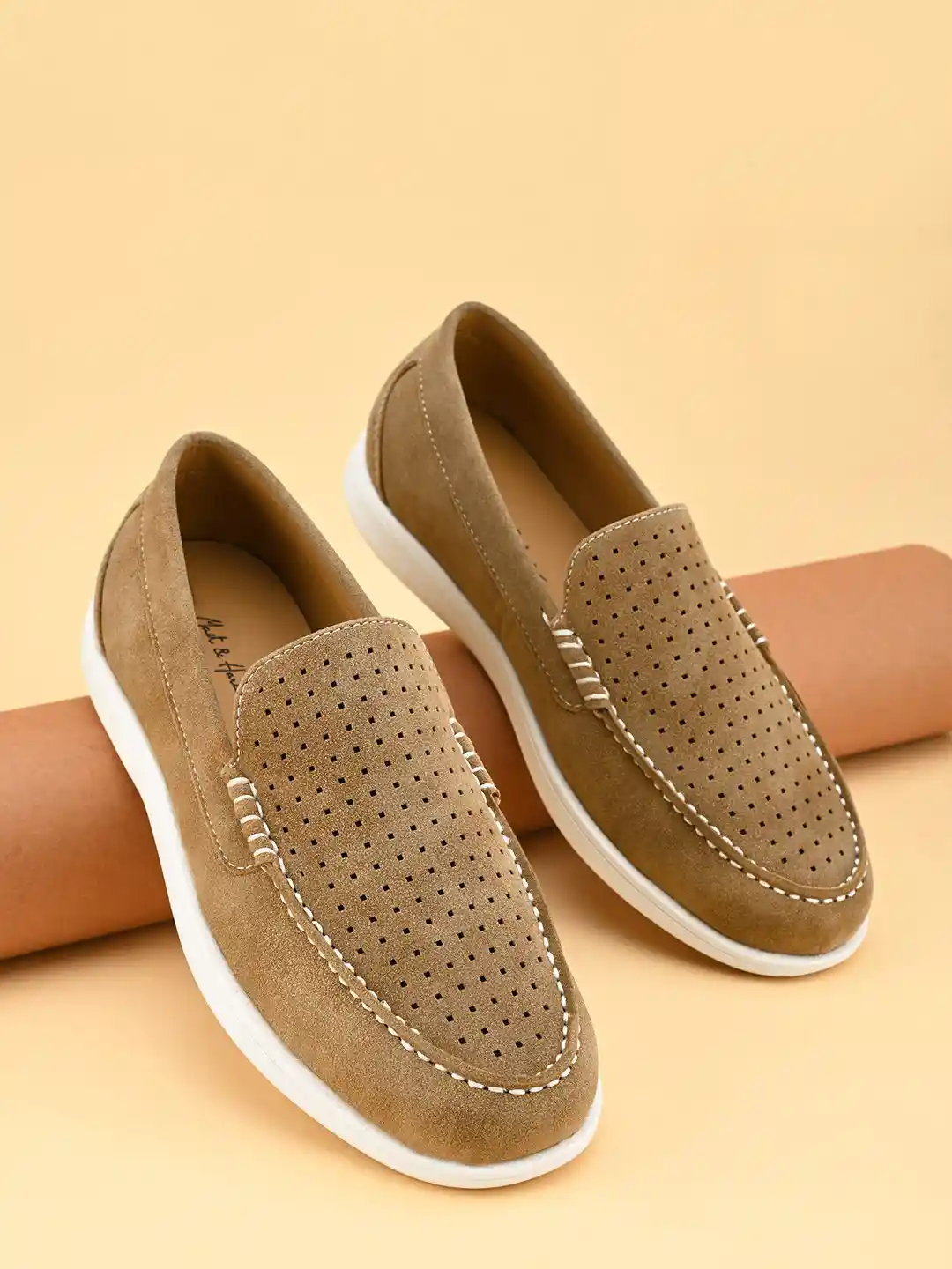 Mast Harbour Men Textured Suede Slip-On Sneakers