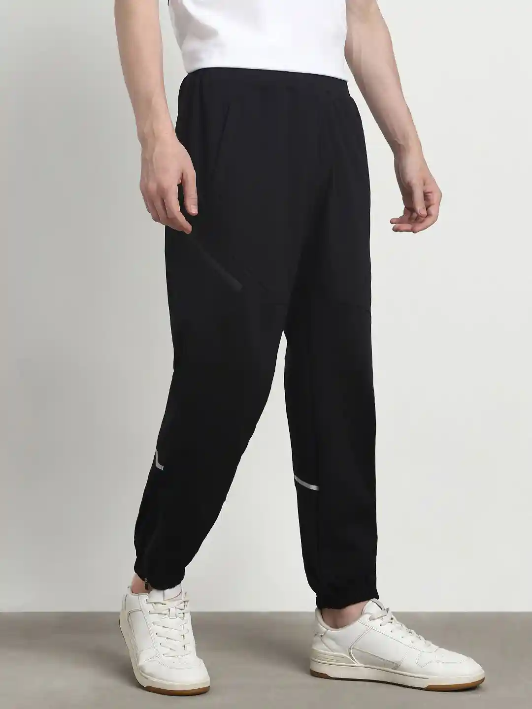 Buy NOBERO Men Travel 10 Feature Oversized Joggers Track Pants