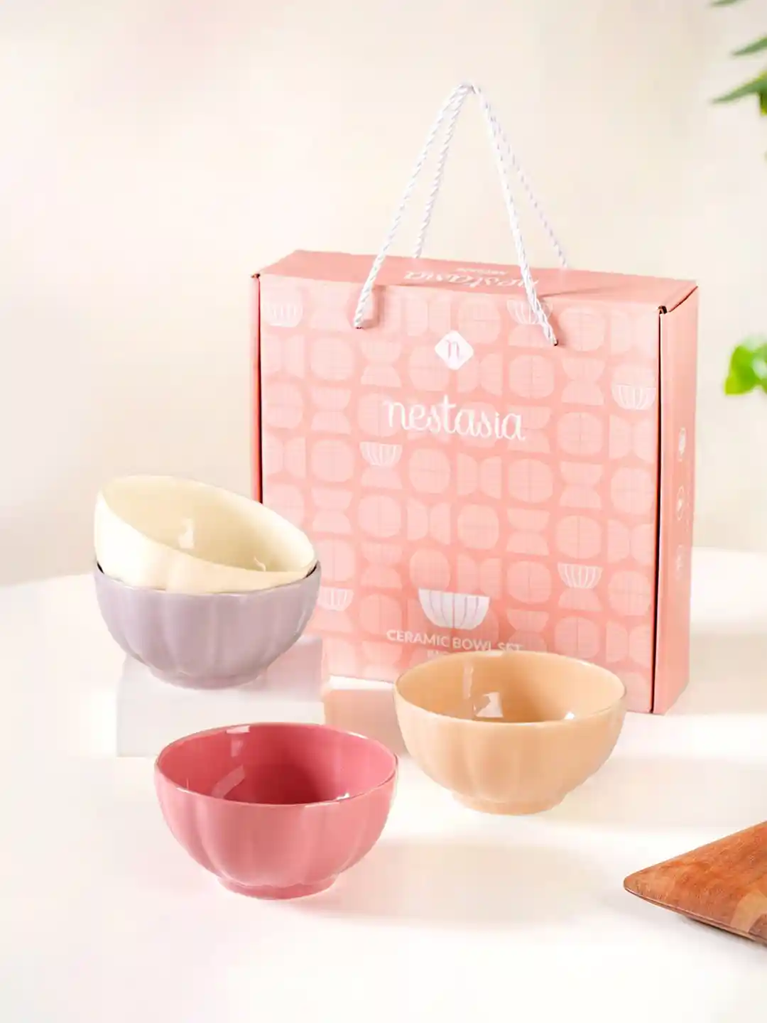 Nestasia Pink Off-White Pieces Textured Ceramic Snack Bowls