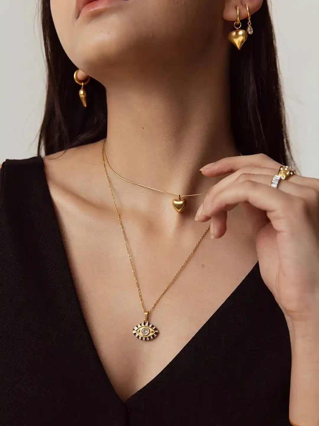 Perfectly Average Women 18k Gold Plated Jewellery Heart Pendant Necklace - Main Image