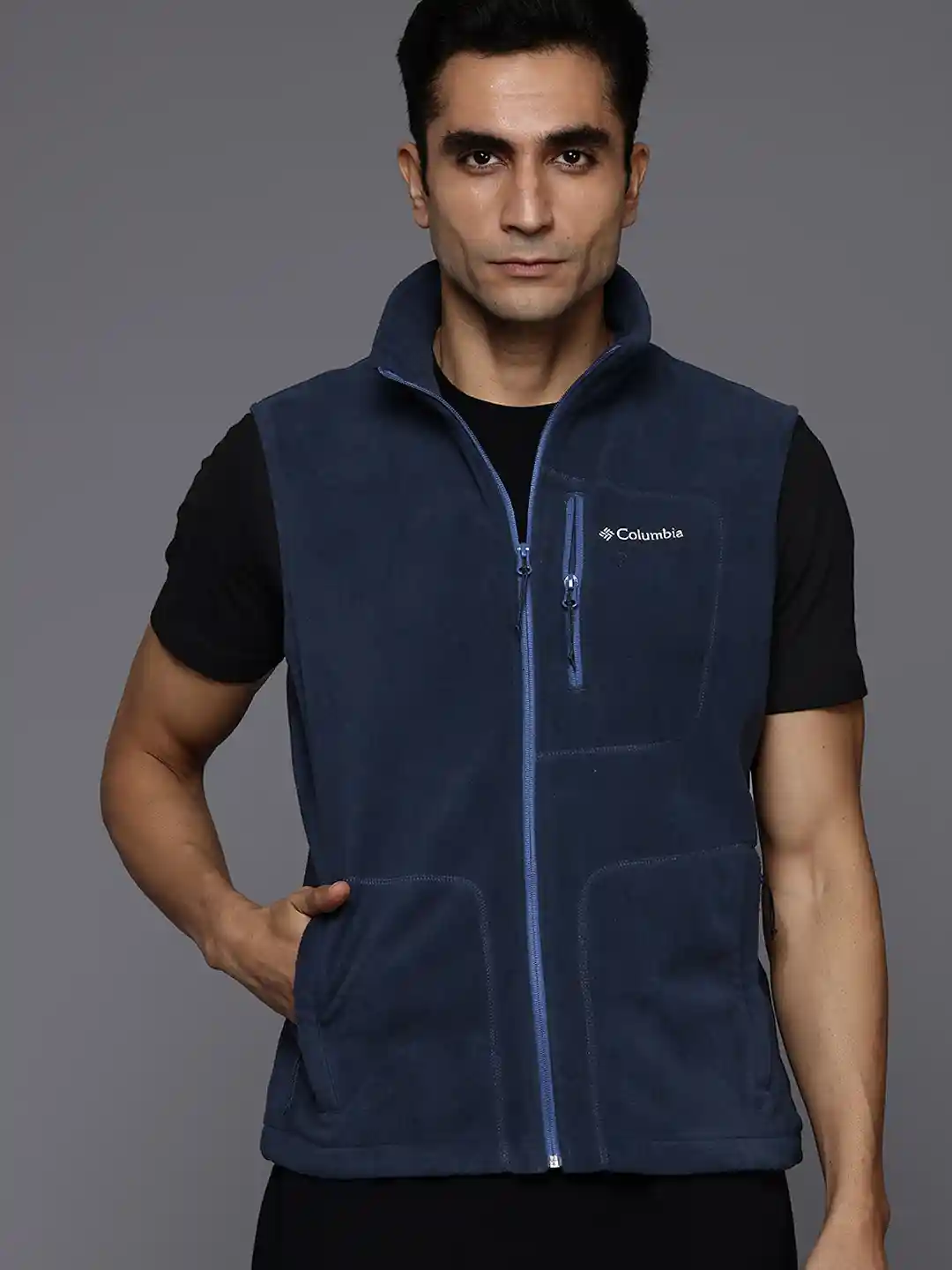 Buy Columbia Men Fast Trek Fleece Vest Jackets for Men 30544586 - Main Image