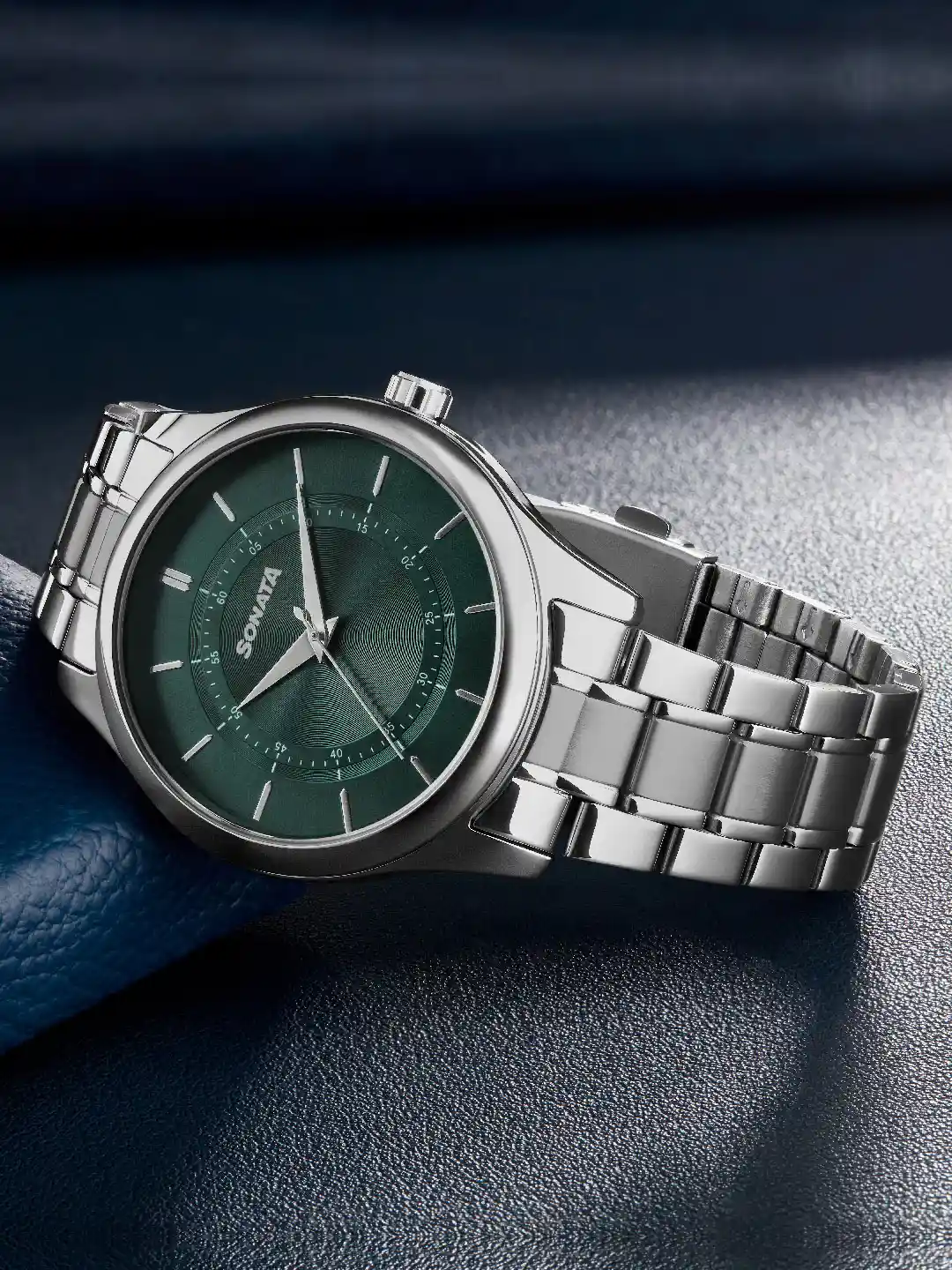 Sonata Men Embellished Dial Stainless Steel Bracelet Style Straps  Analogue Watch 77149SM02 - Main Image