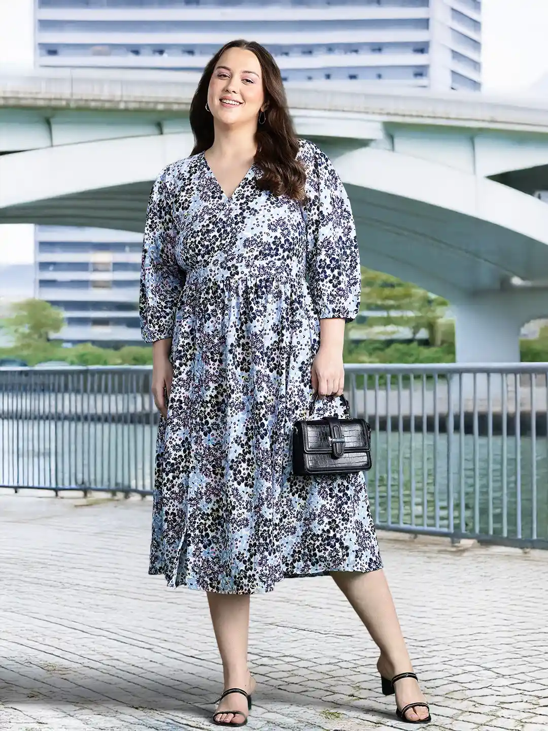 DressBerry Curve Floral Print Puff Sleeve Midi Dress