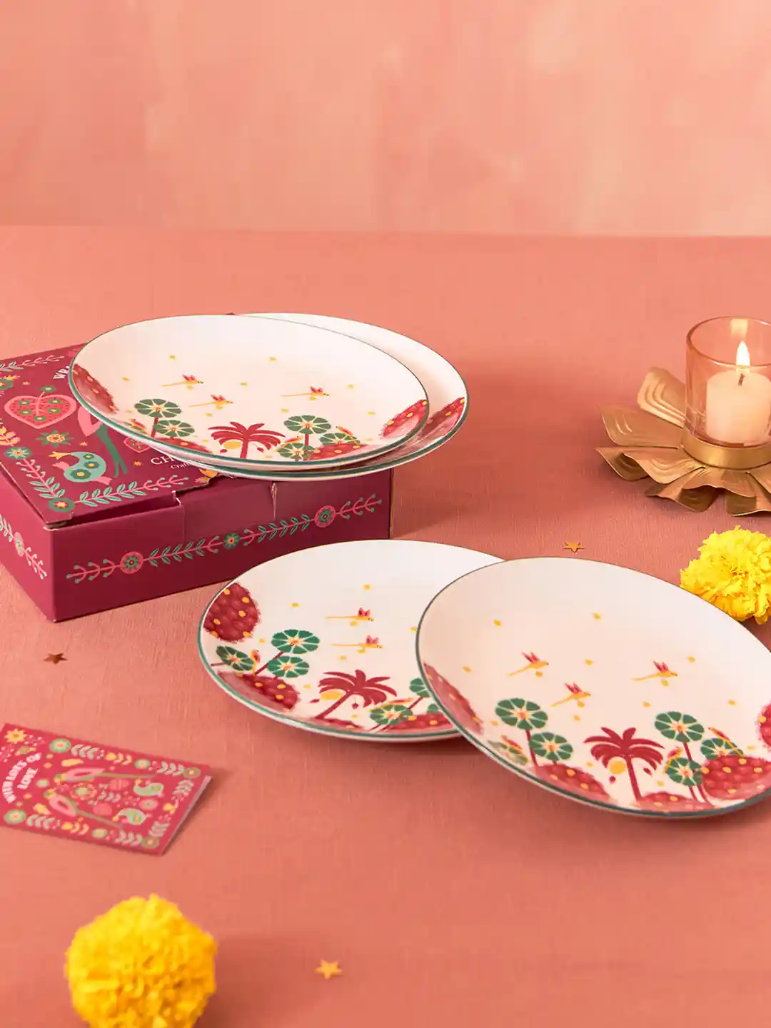 Buy Chumbak White Red Pieces Printed Glossy Easy to Clean