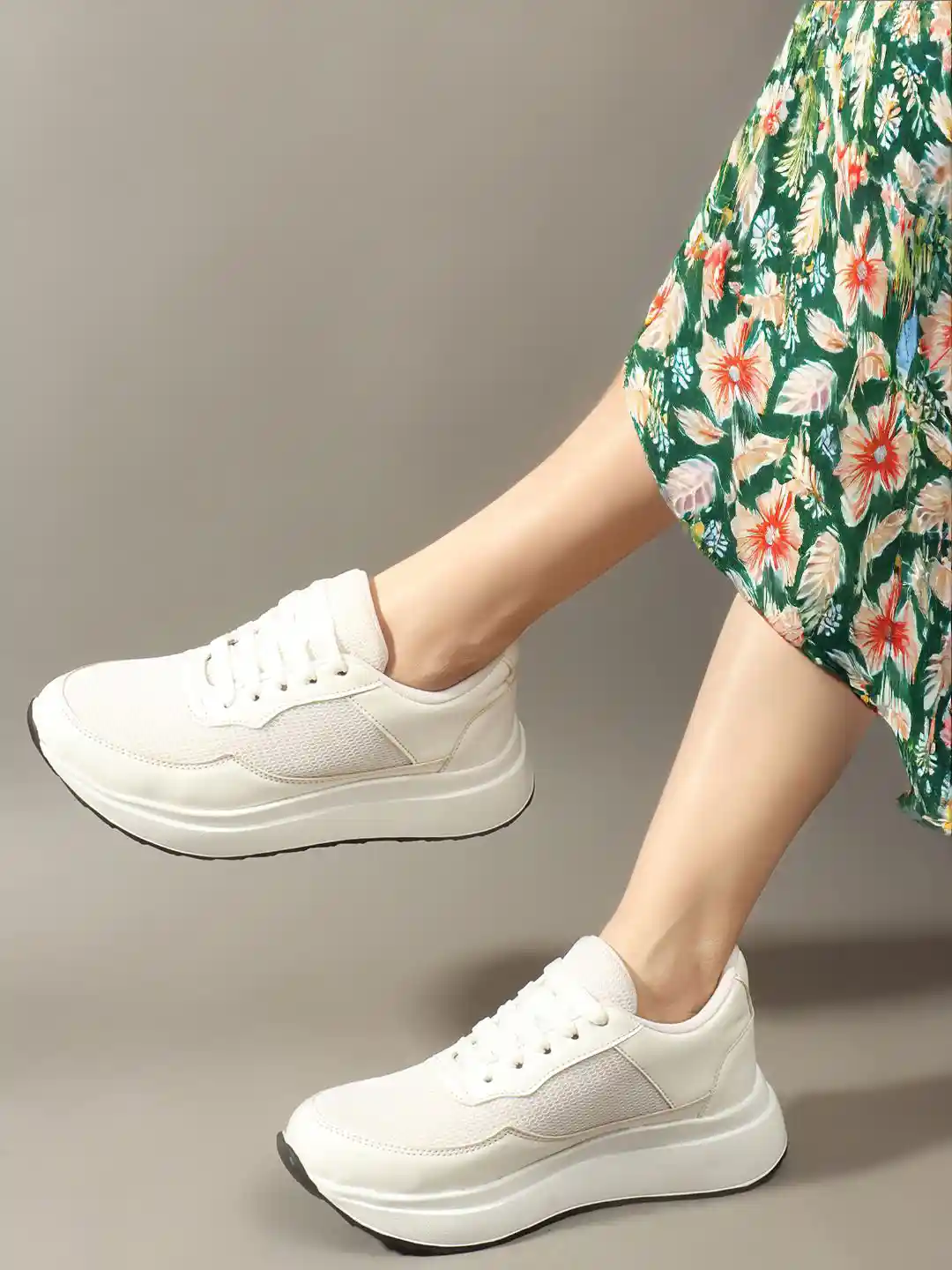 Roadster Women PU Stylish Casual Lightweight Comfort Sneaker