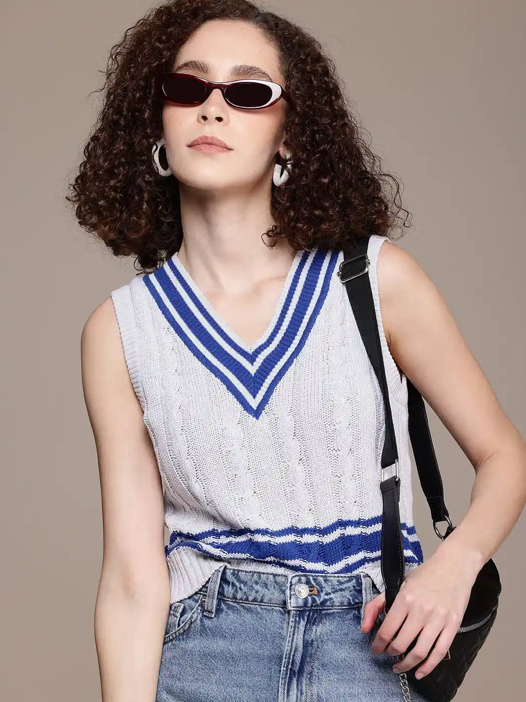 Roadster Cable Knit Crop Sweater Vest