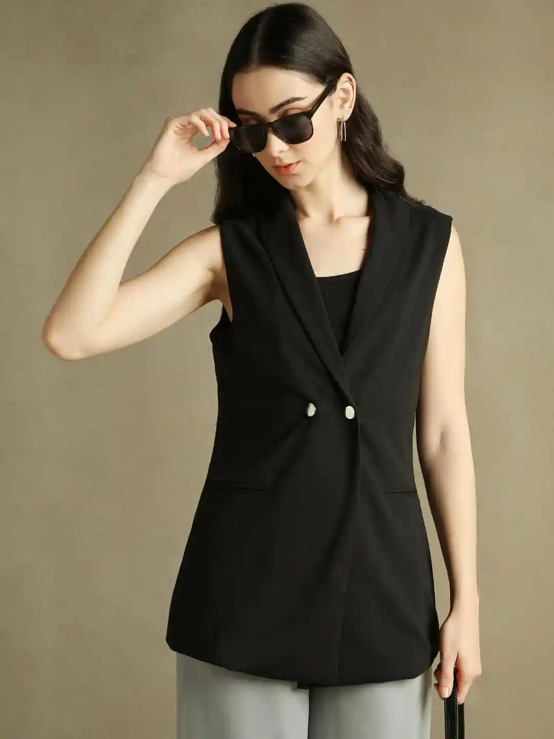 Buy DL Woman Peaked Lapel Sleeveless Double-Breasted Blazer