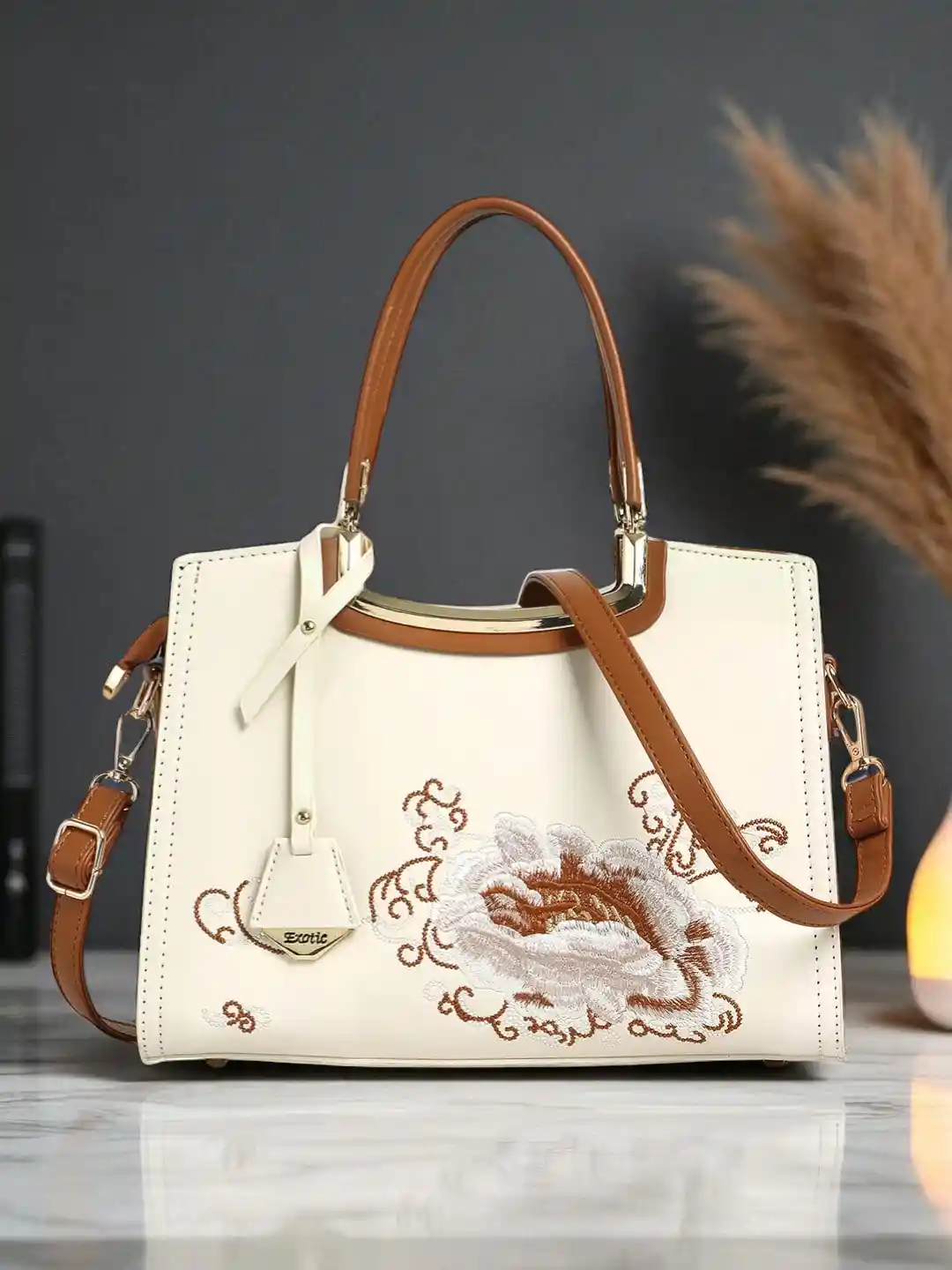 Exotic Women Floral Printed Structured Handheld Bag