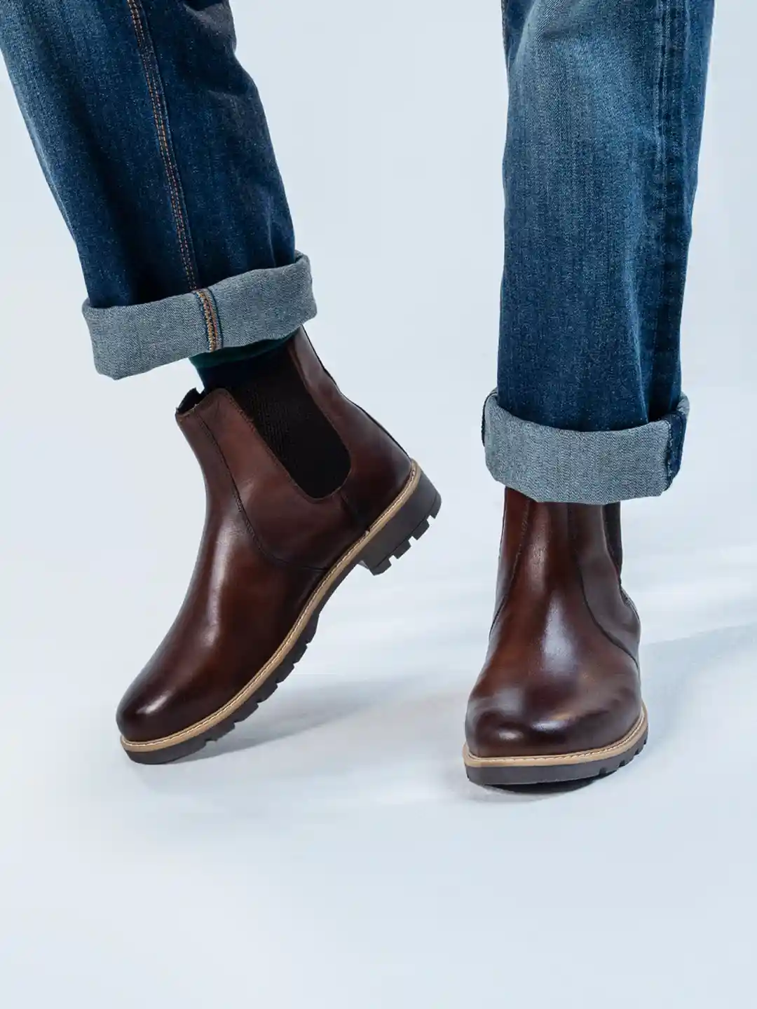 yoho Men High-Top Premium Crust Leather Winter Chelsea Boot M-001 - Main Image