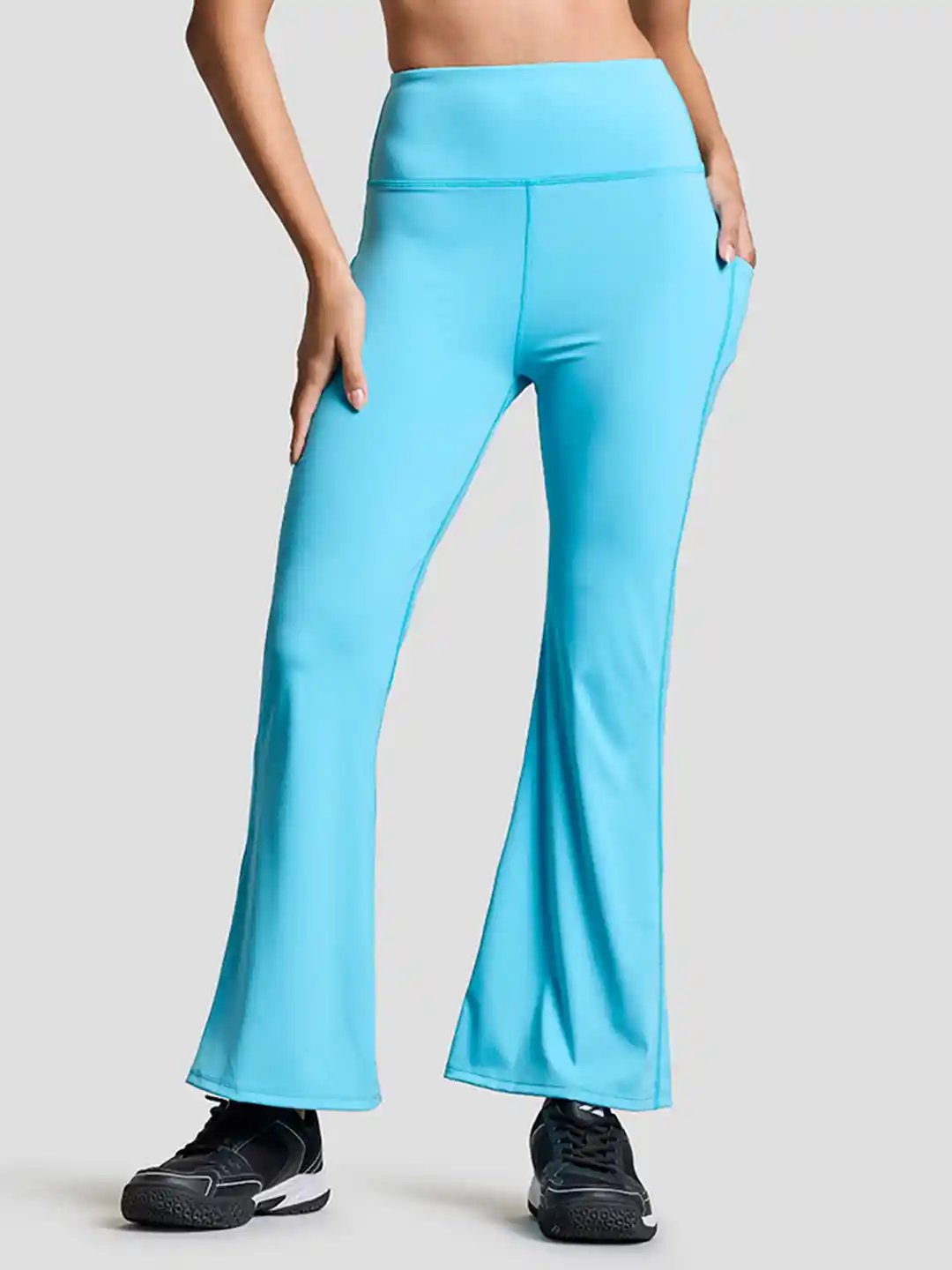 BOLDFIT Women Bootcut Free Flared Tight