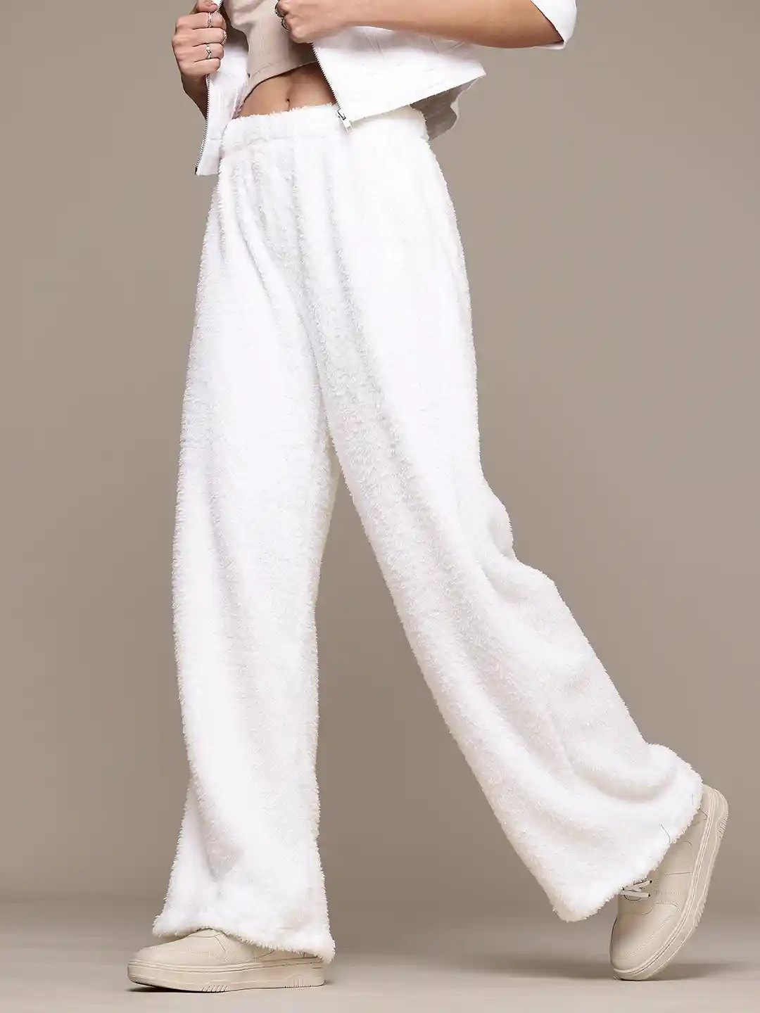 Buy The Roadster Life Women Wide Leg Fleece Regular Fit