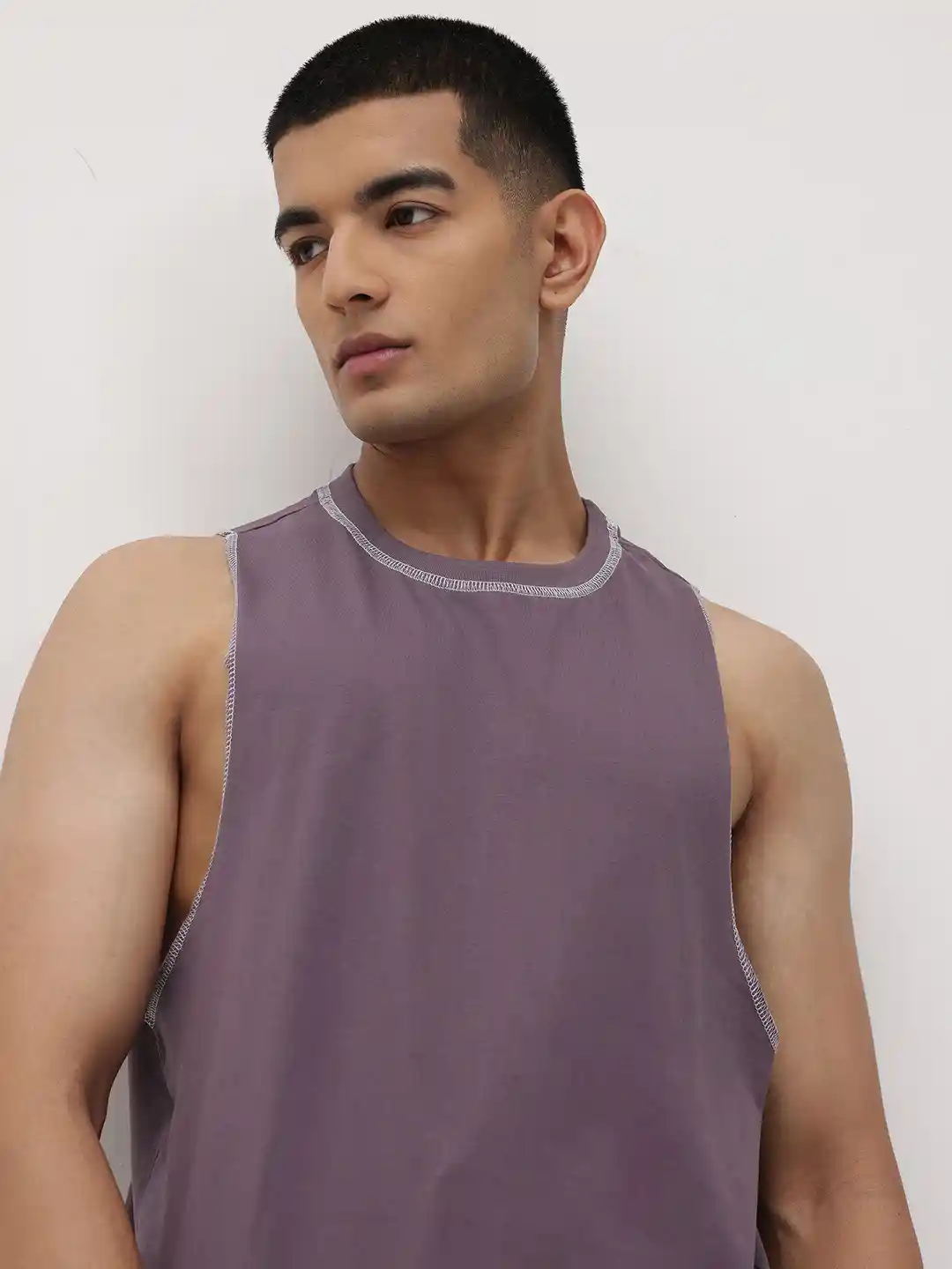 The Roadster Life Contrast Stitch Sleeveless Relaxed Fit Pure Cotton  T-shirt