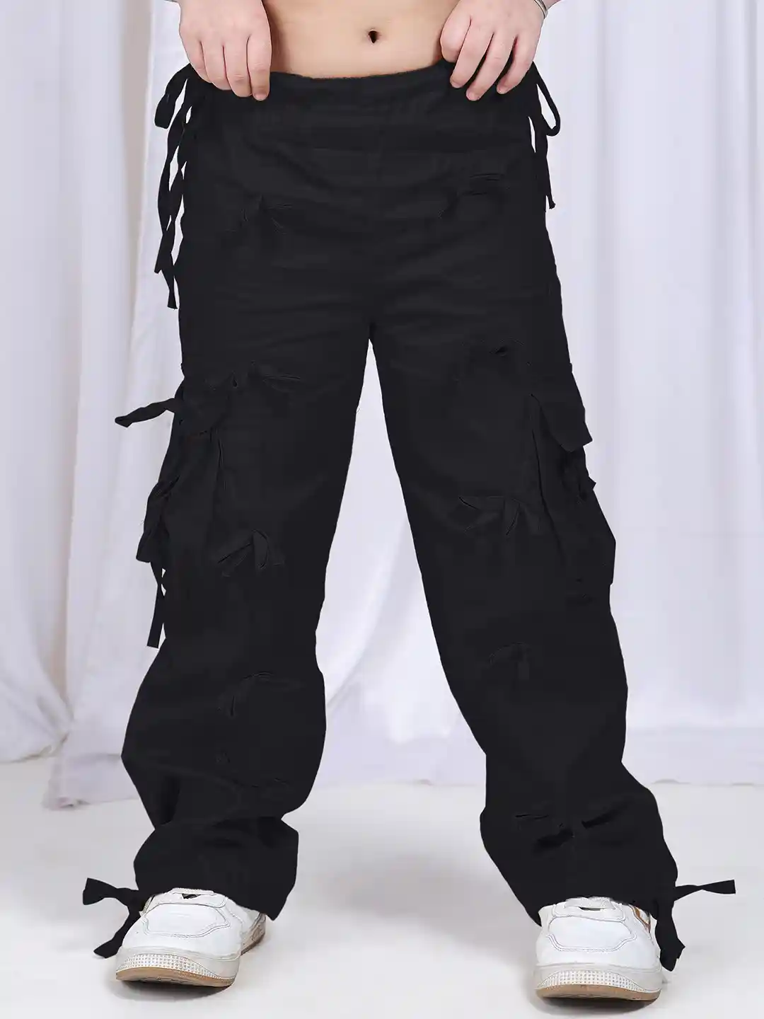 Buy NEUDIS Girls Cotton Mid-Rise Regular Fit Cargo Trousers