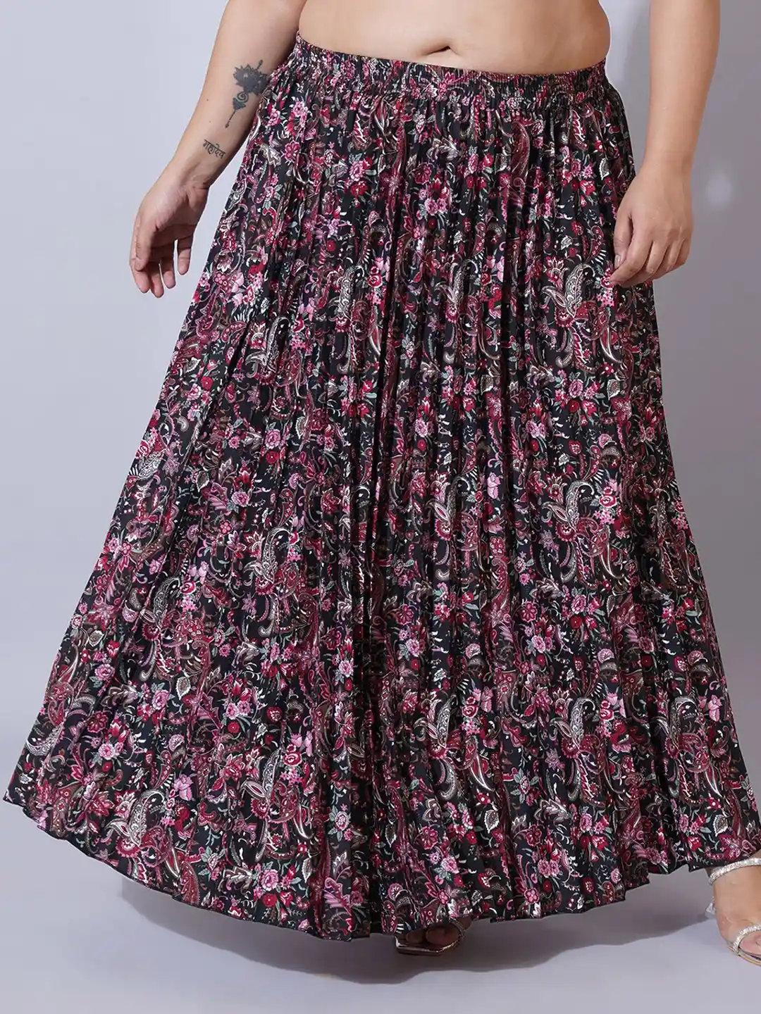 U&F Beyond Women Plus Size Floral Printed Flared Maxi Skirts