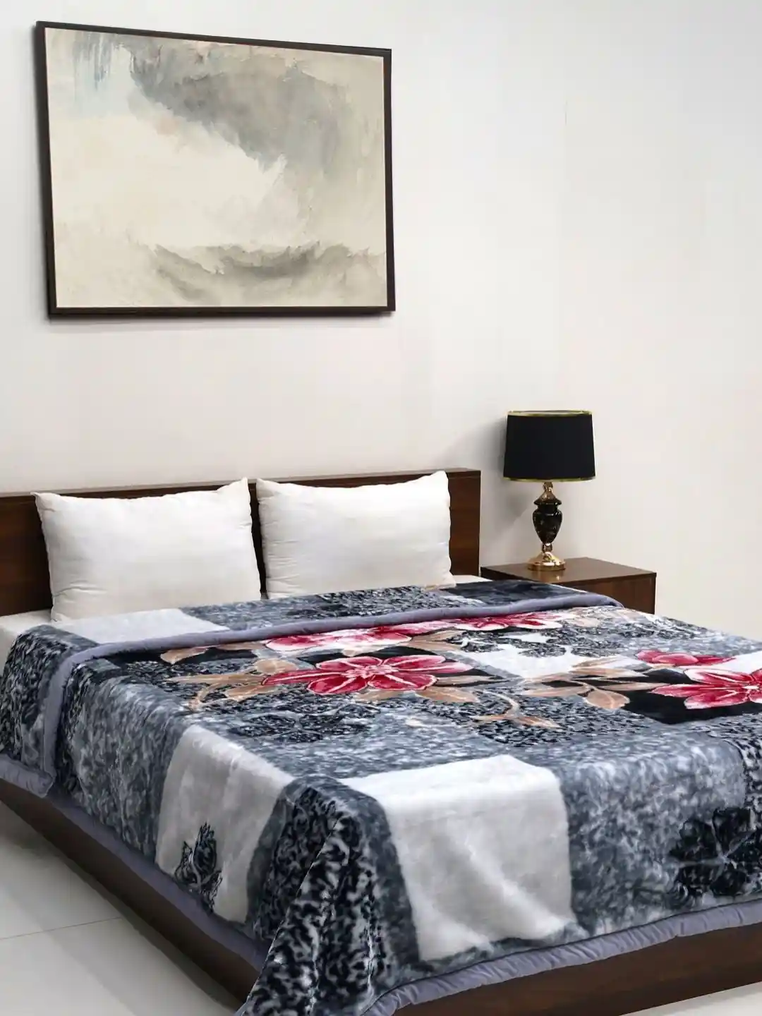 Buy Signature Black White Floral 900 GSM Heavy Winter Double Bed