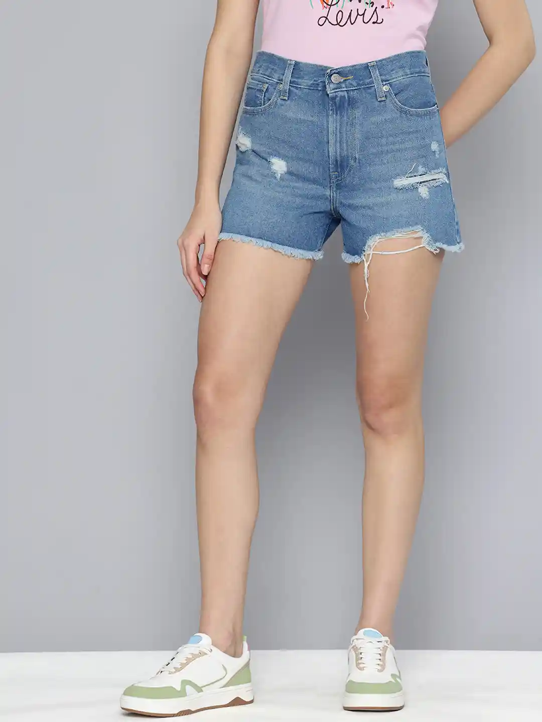 Levis Women Slim Fit Pure Cotton Denim Shorts