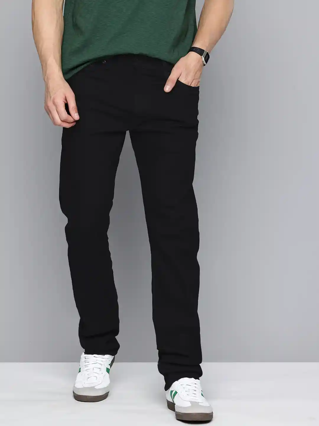 Levis Men 513 Slim Straight Fit Stretchable Jeans