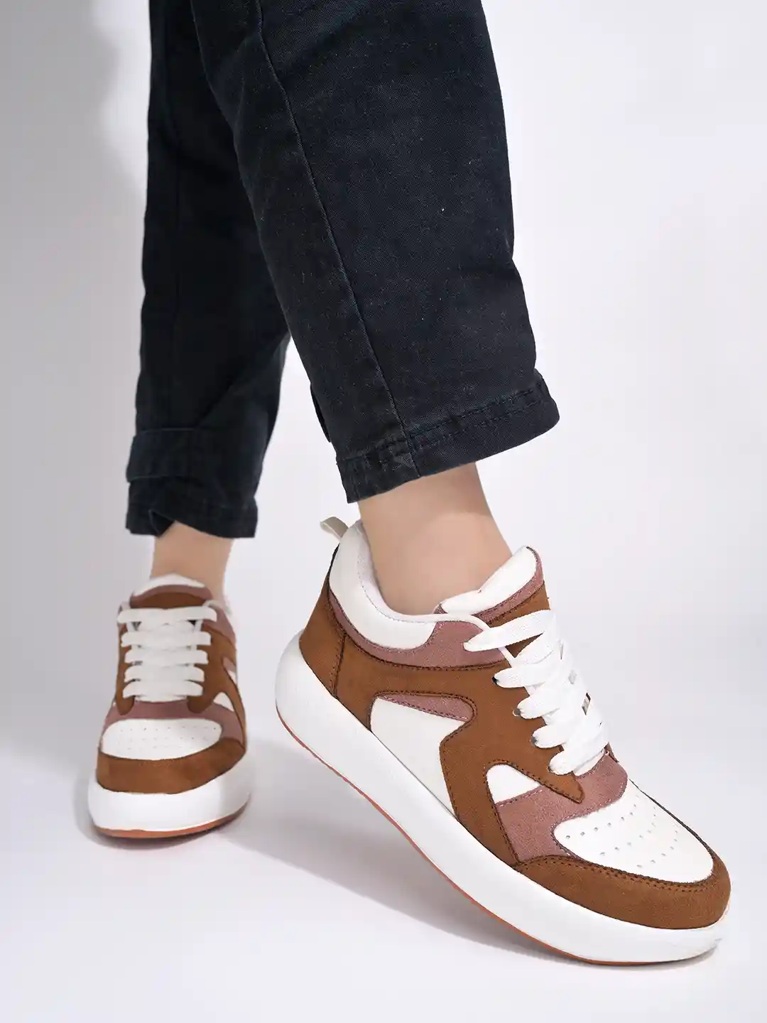 Stylestry Women Lace-Ups Sneakers