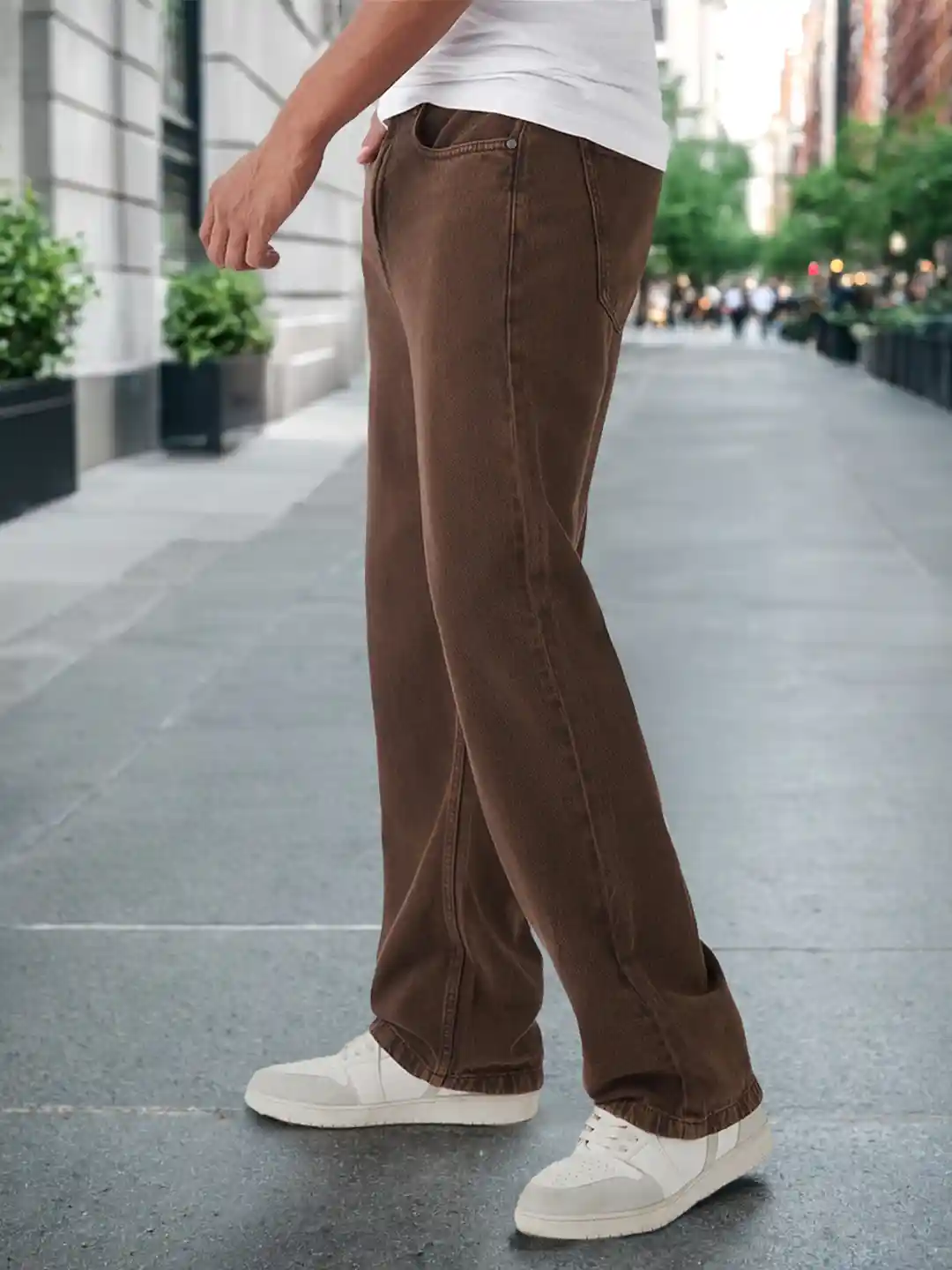 Buy Bewakoof Men's Brown Super Baggy Acid Wash Mid-Rise Jeans