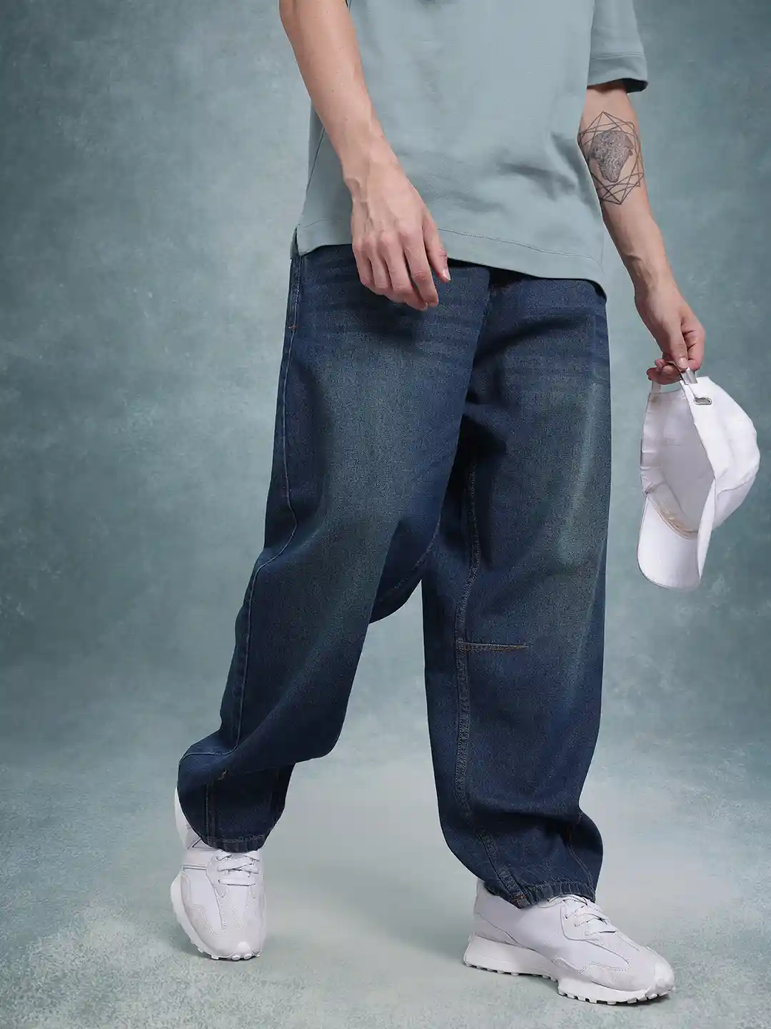 Buy The Roadster Life Men Mid-Rise Mid-Rise Skater Fit Vintage