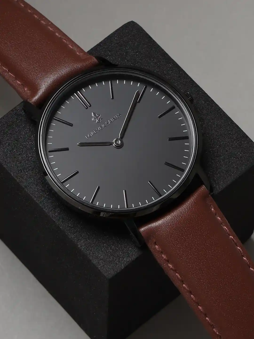 Buy FOREVER SAINTS Men Brass Patterned Dial Leather Wrap Around