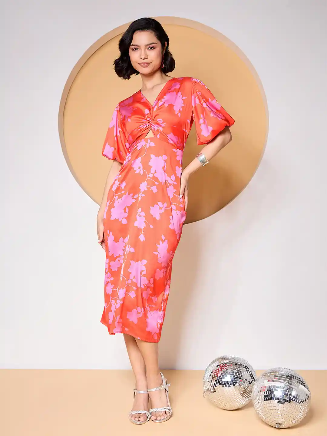 Buy ZUMMER Floral Print Puff Sleeve Satin Bodycon Midi Dress