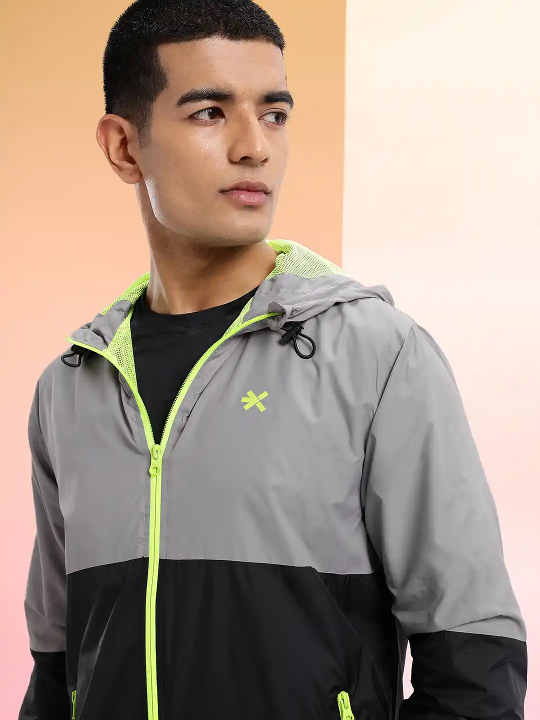 Buy HRX by Hrithik Roshan Colourblocked Rapid-Dry Hooded Running