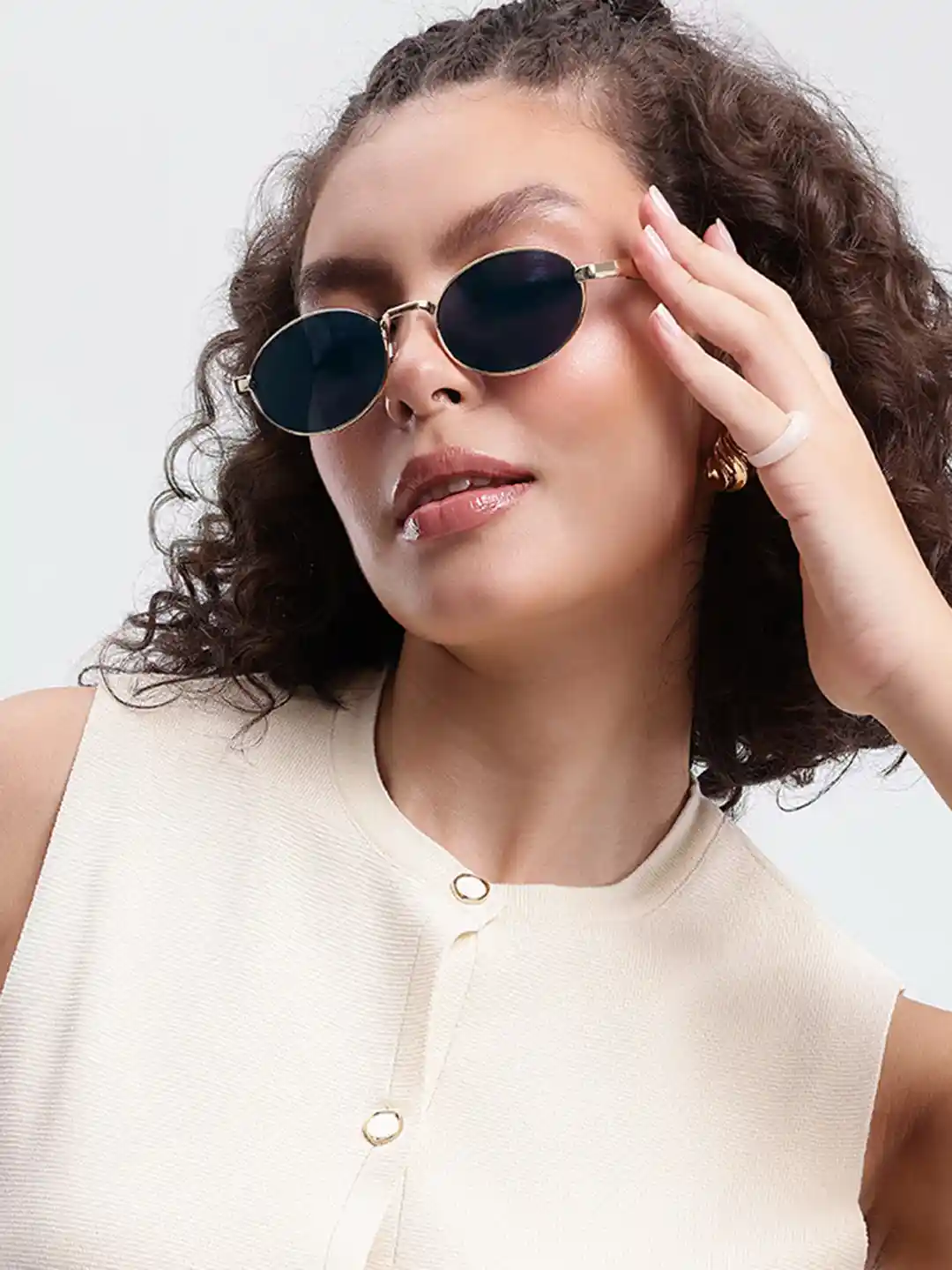 DressBerry Unisex Round Sunglasses with UV Protected Lens