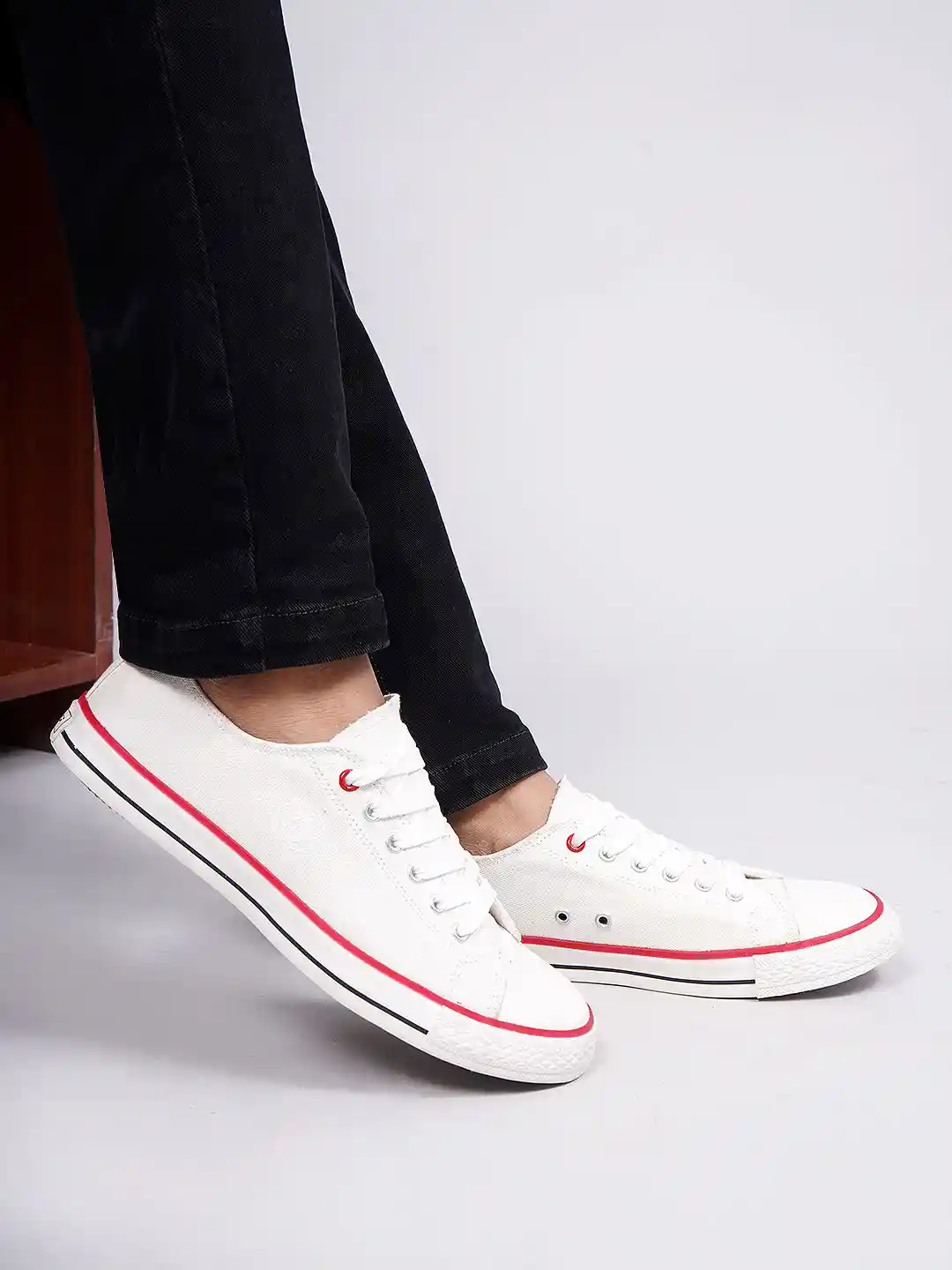 Buy The Roadster Lifestyle Men Everyday EVA or Rubber Casual