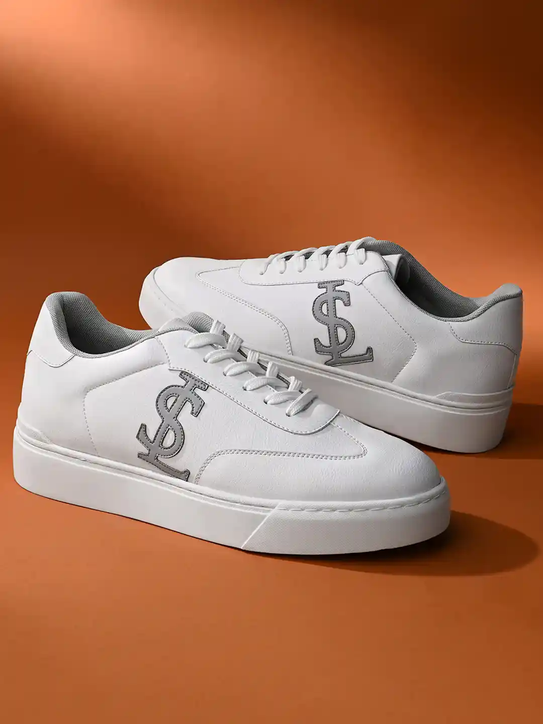 LOUIS STITCH Men White Comfortable Lace-Up Sneaker - Main Image