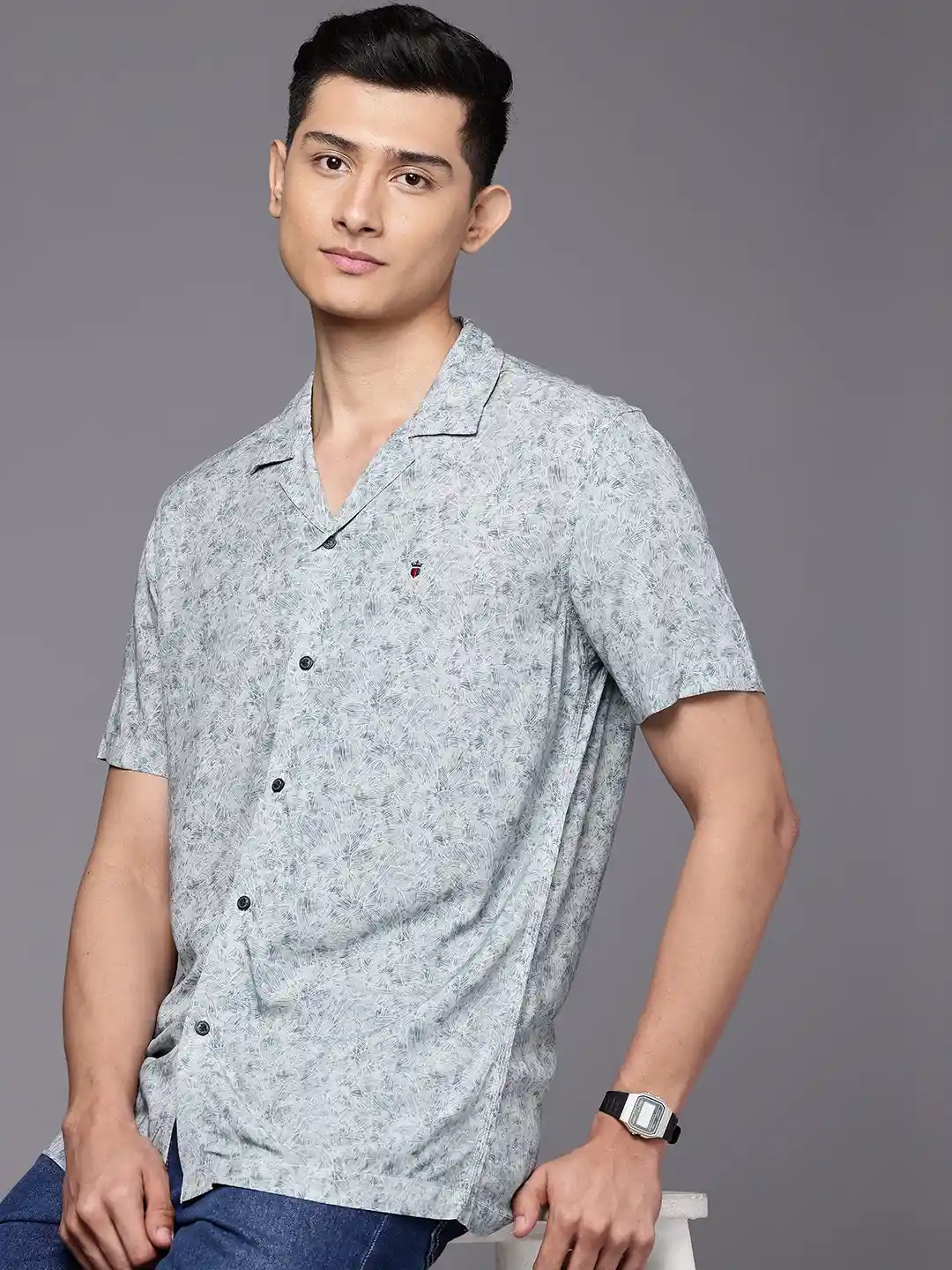 Buy Louis Philippe Jeans Slim Fit Floral Printed Casual Shirt