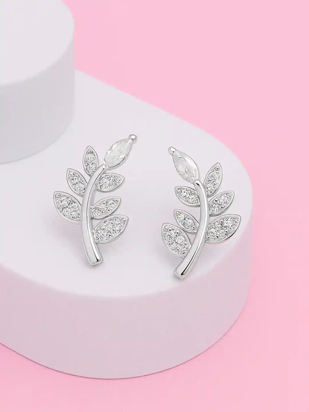 Zisthi 925 Sterling Silver Rhodium-Plated Cubic Zirconia Studded Leaf  Shaped Studs