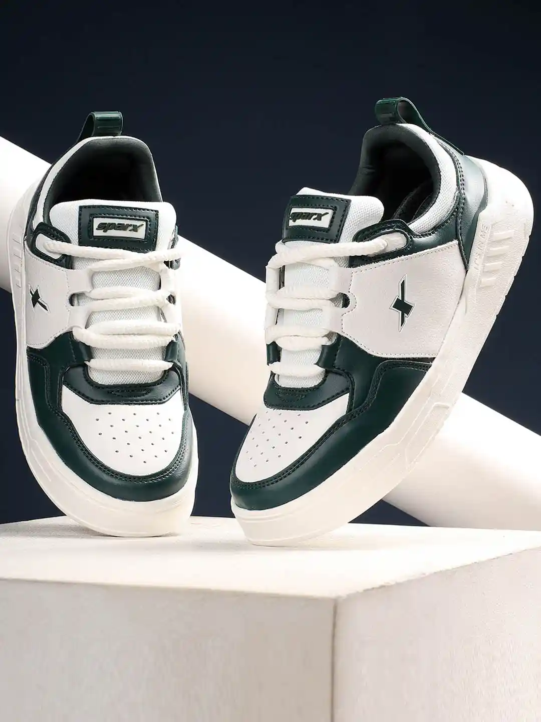 High Five!　４枚 Buy Sparx Men Colourblocked Sneakers - Casual Shoes for Men