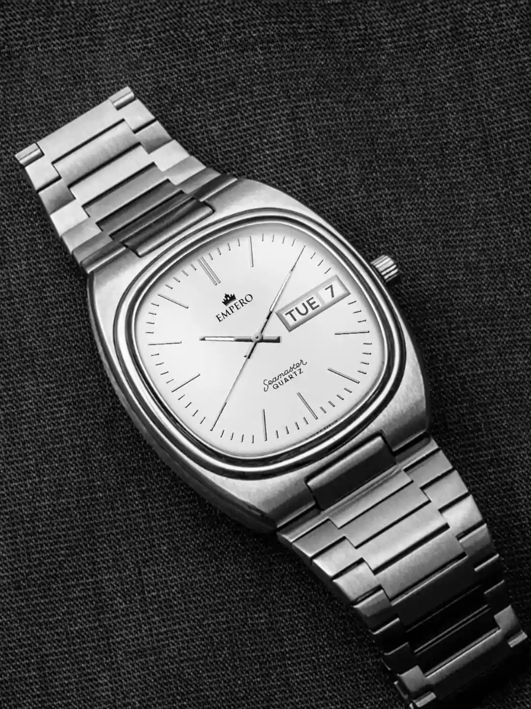 EMPERO Men Square Dial Date Display Analog Watch Square White Dial  Silver Chain