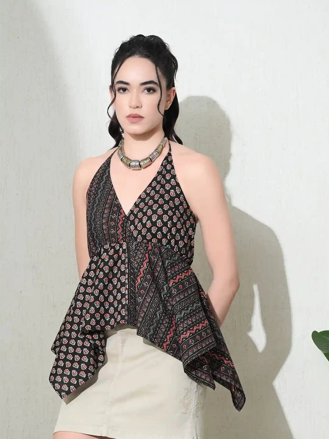 TODAYFUL Halterneck Checkjacquard Tops TODAYFUL Halterneck