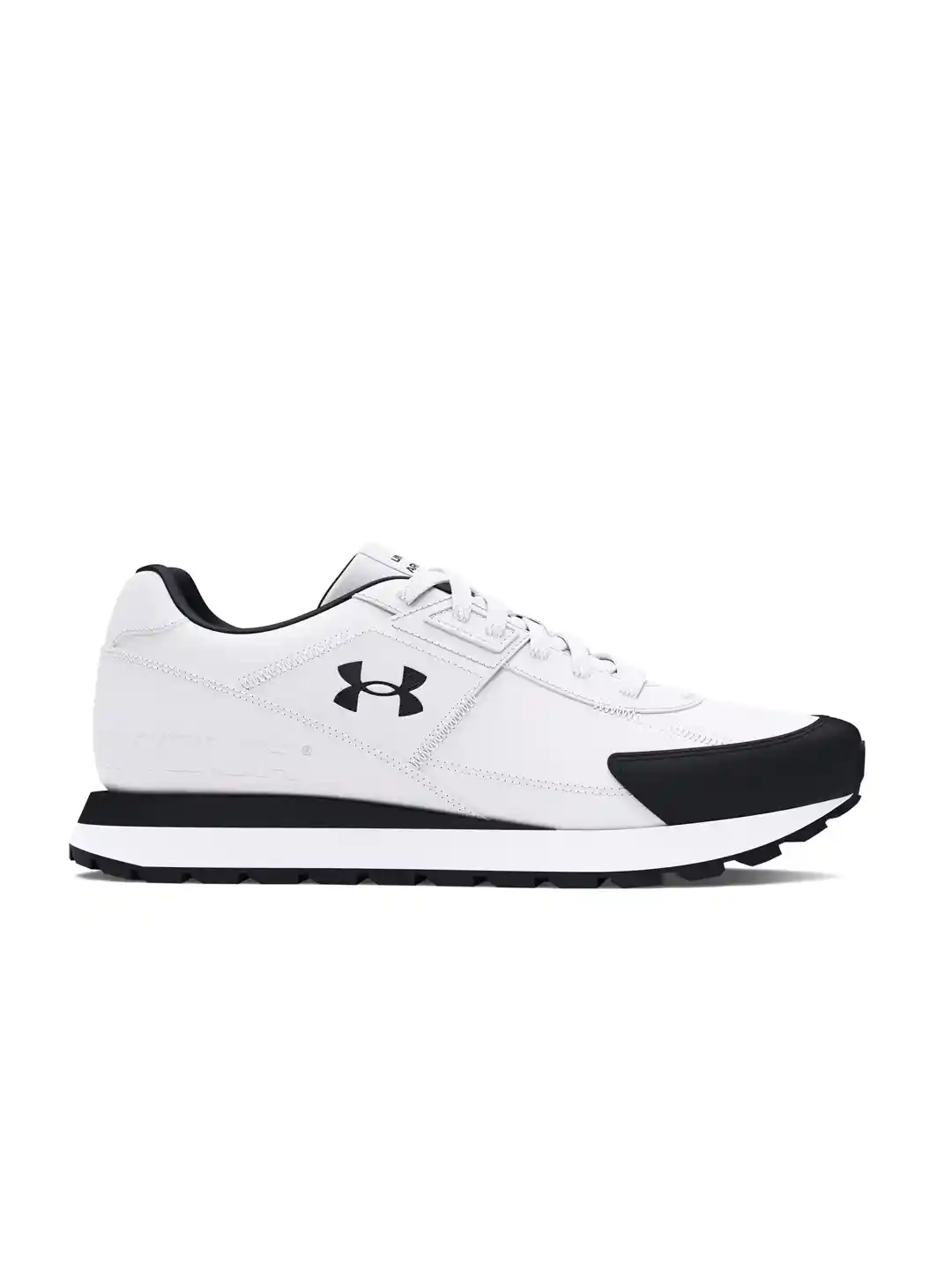 UNDER ARMOUR Men Essential Runner Shoes