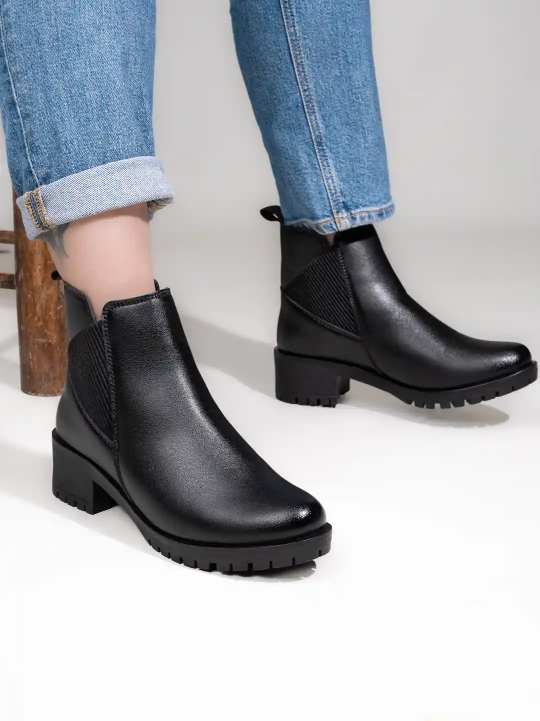 Round Toe Myntra Chelsea Boots Chelsea Boots Myntra Outlet