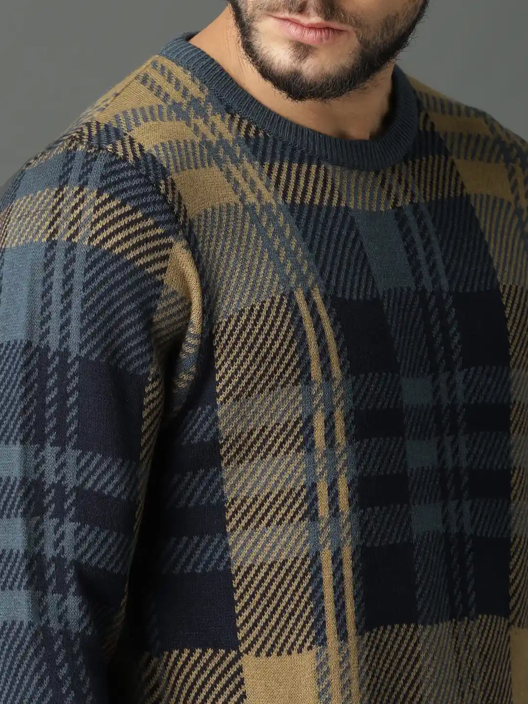 Roadster Men Grey Brown Checked Pullover Sweater