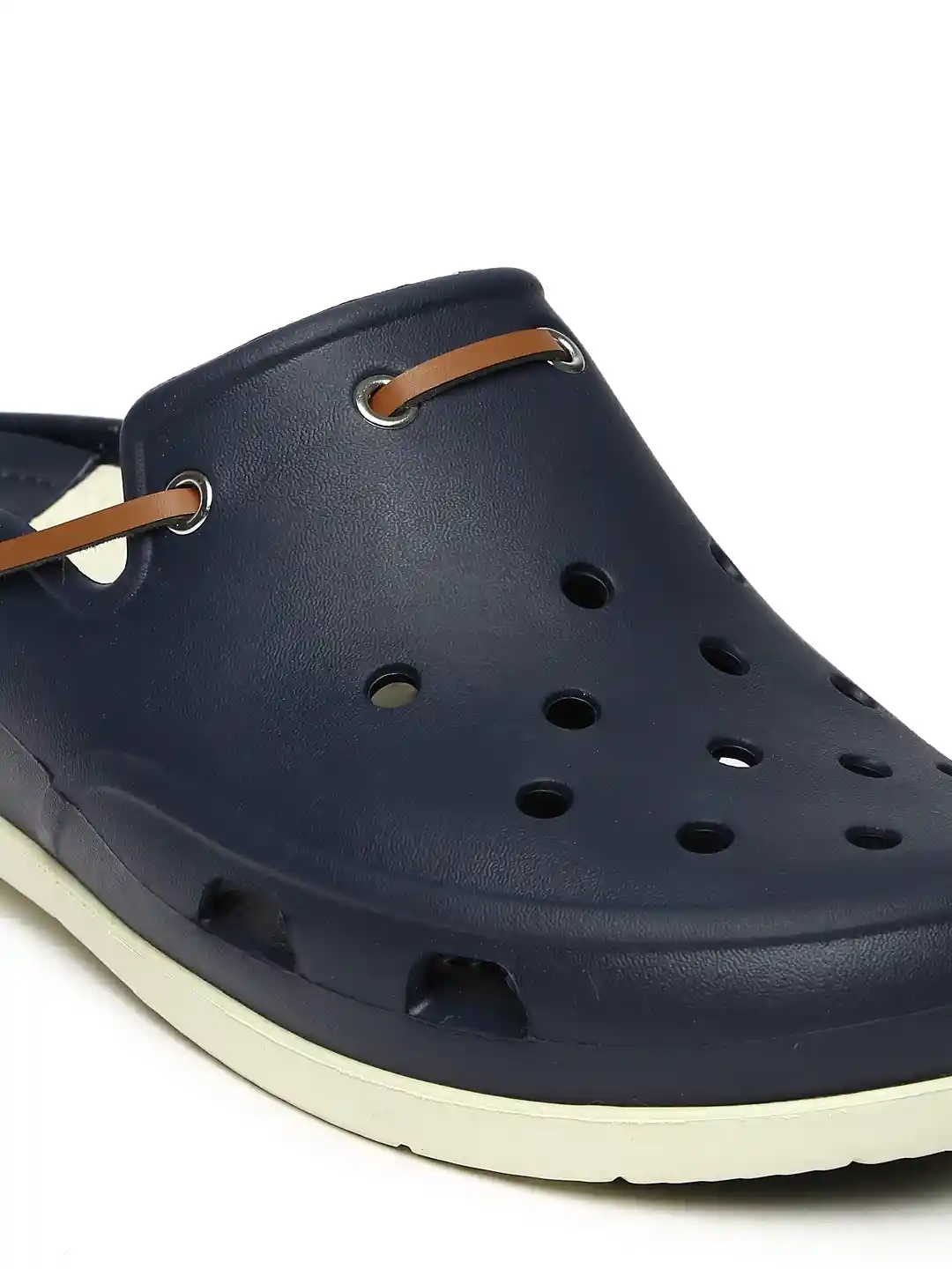 Crocs With Line Crocs Mens Beach Line Boat Shoe Desertcart INDIA