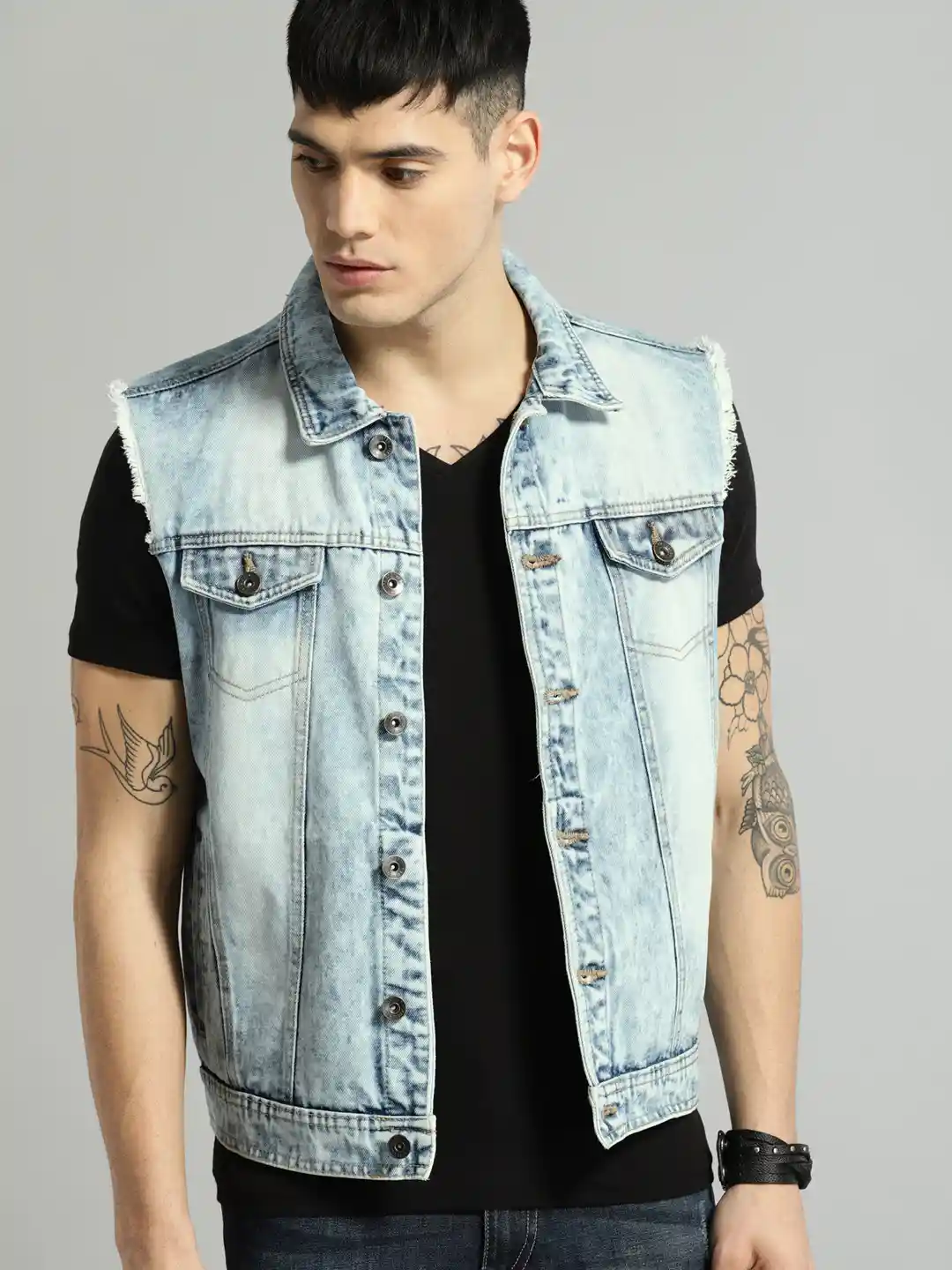 Buy Roadster Men Blue Sleeveless Denim Jacket - Jackets for