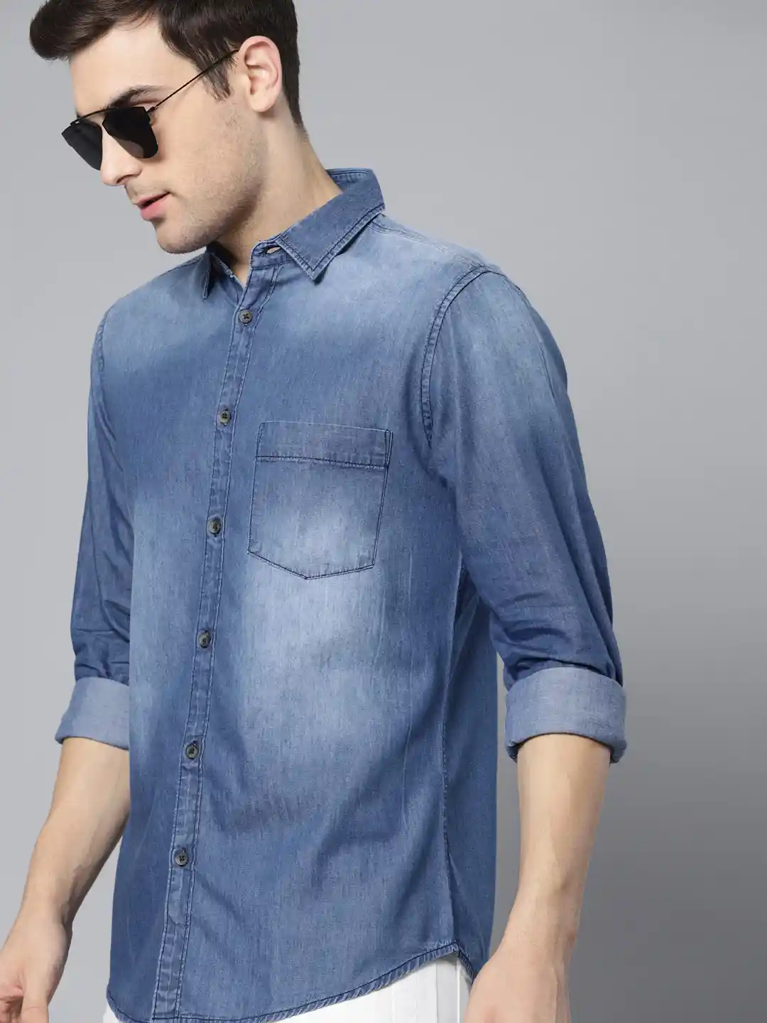 Buy Dennis Lingo Men Blue Slim Fit Faded Casual Chambray Shirt