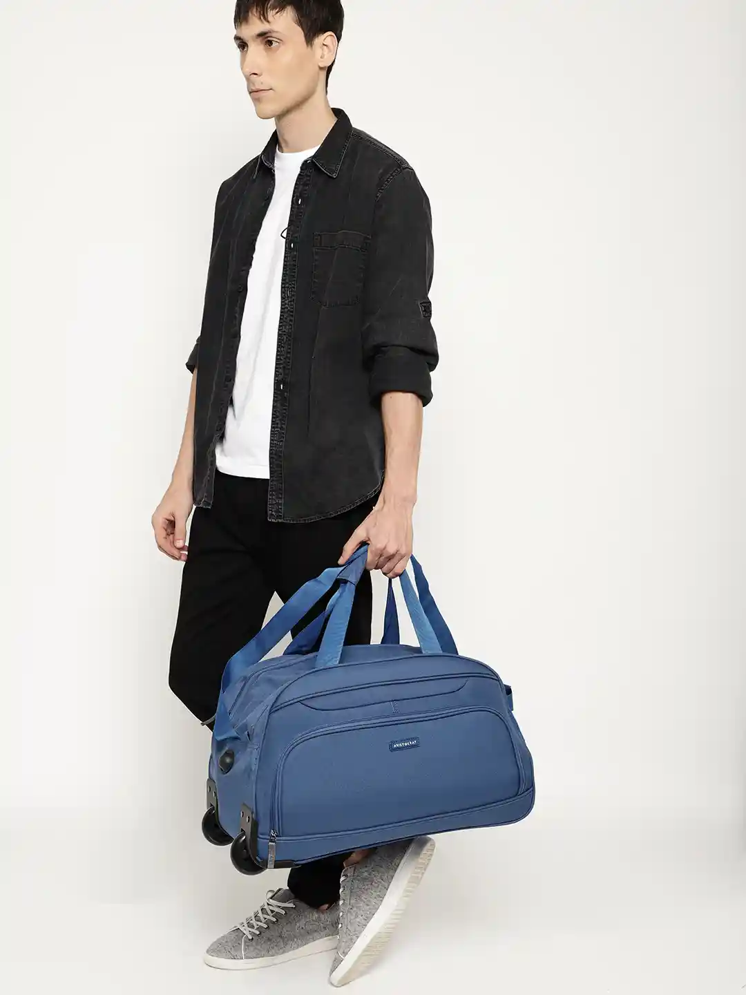 Protege 32in Protege 32 Inch Compactible Rolling Duffel Baby Wagon