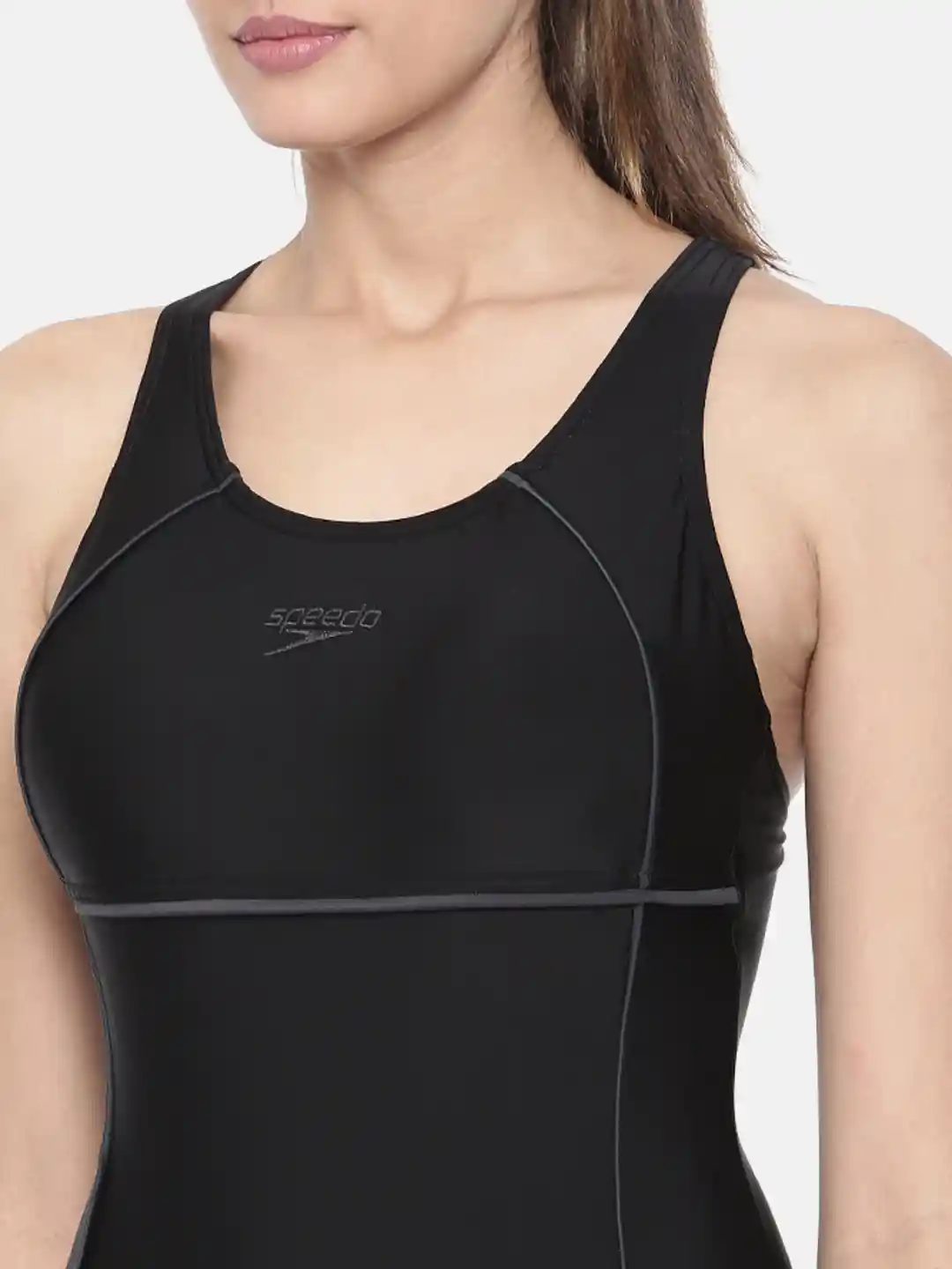 M I I I ° × ° Auto Spare Parts Cylinder Head for Mitsubishi MD348983